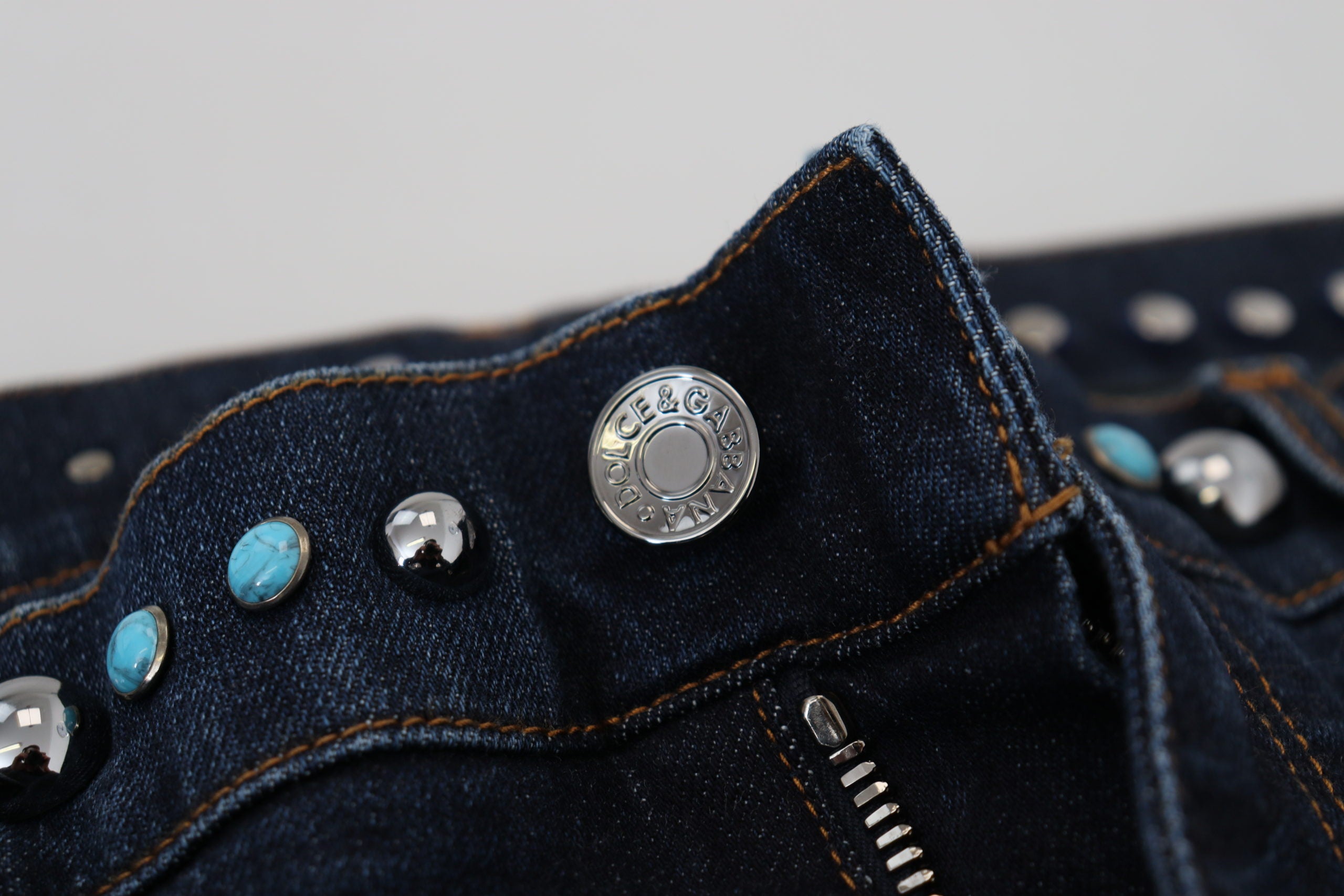 Dolce & Gabbana Blaue Jeans aus Baumwolle mit Nieten und niedriger Taille