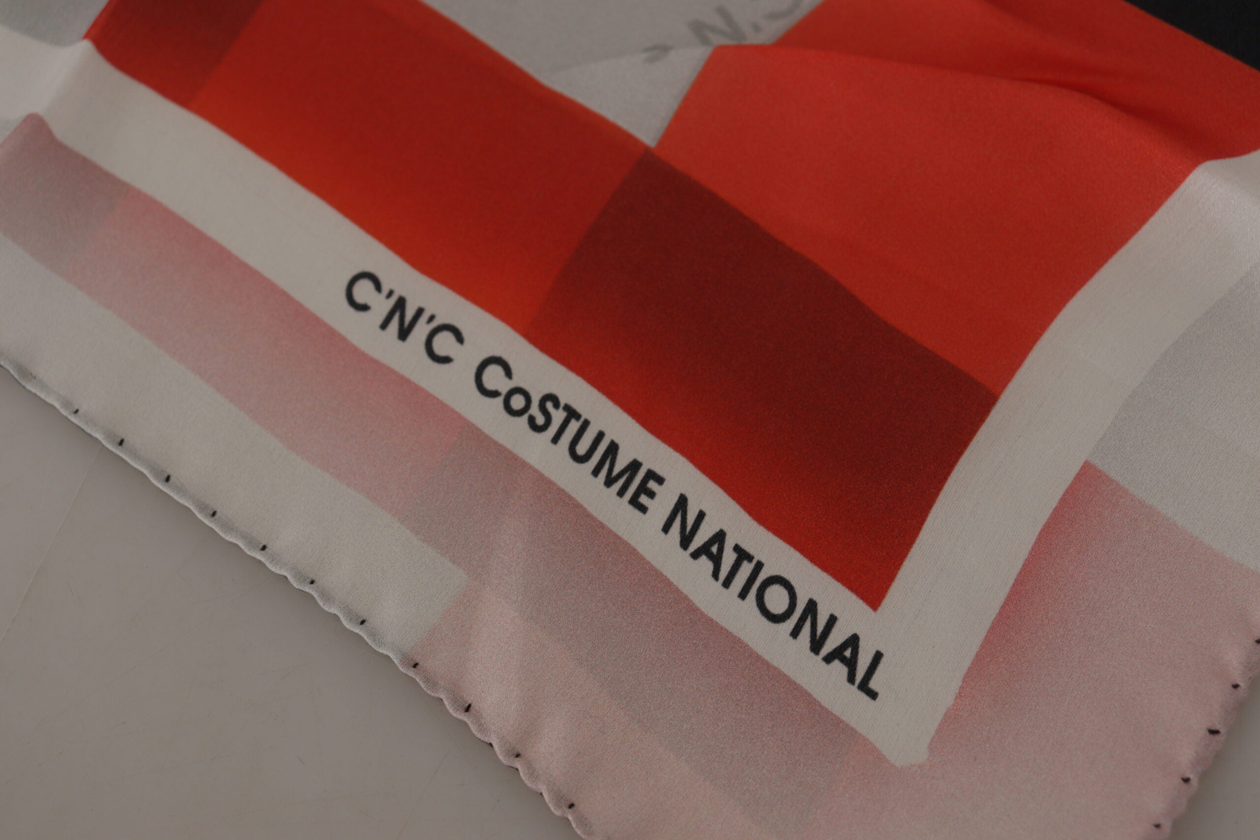 Costume National Grau Rot Seidenschal Foulard Wickelschal