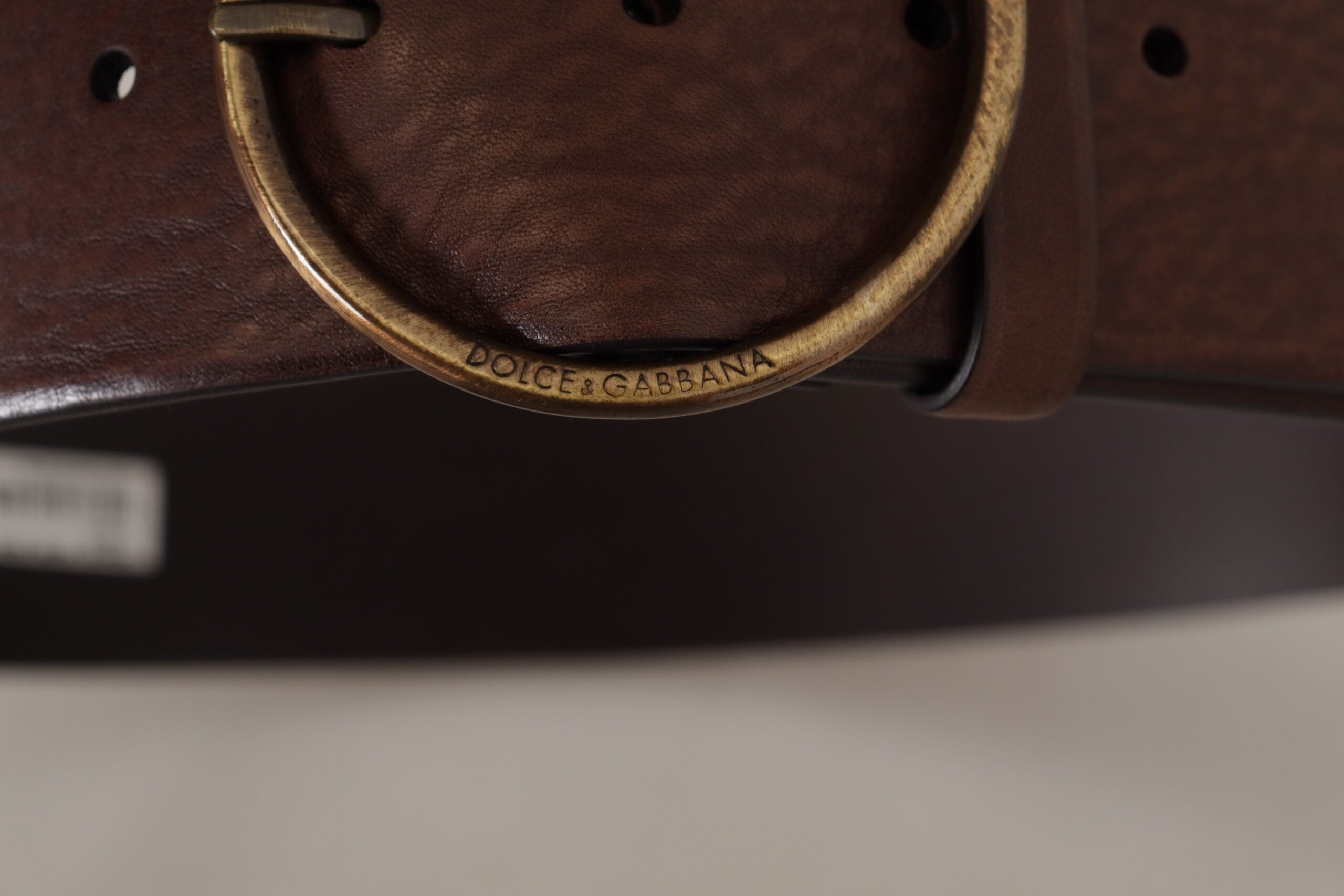 Dolce & Gabbana Brauner Ledergürtel mit breiter Taille, Logo und runder Metallschnalle