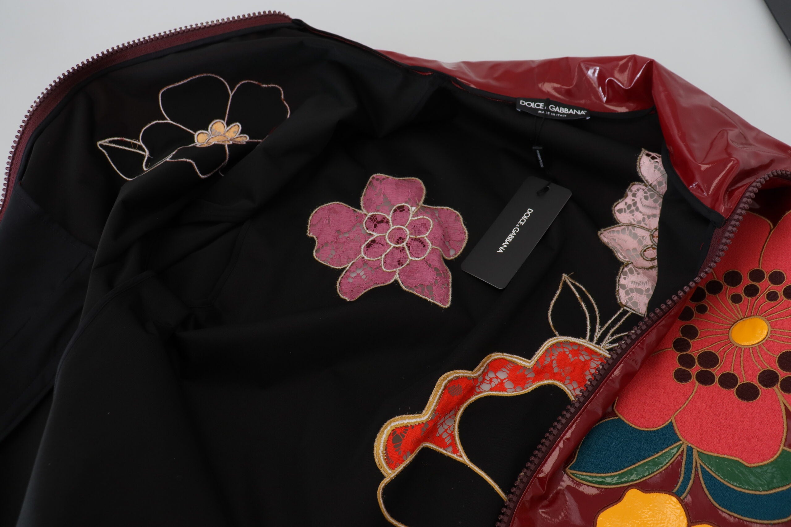 Dolce & Gabbana Weinrote Blumen-Polyester-Damenjacke mit durchgehendem Reißverschluss