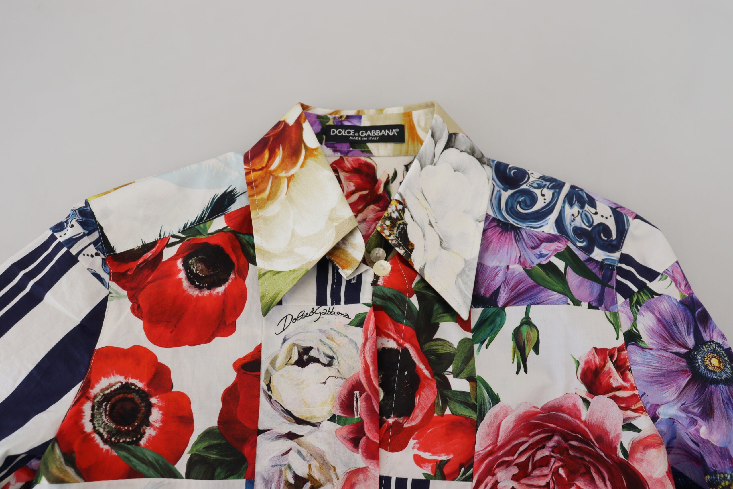 Dolce & Gabbana Bunte Baumwollbluse mit Blumenmuster und Kragen