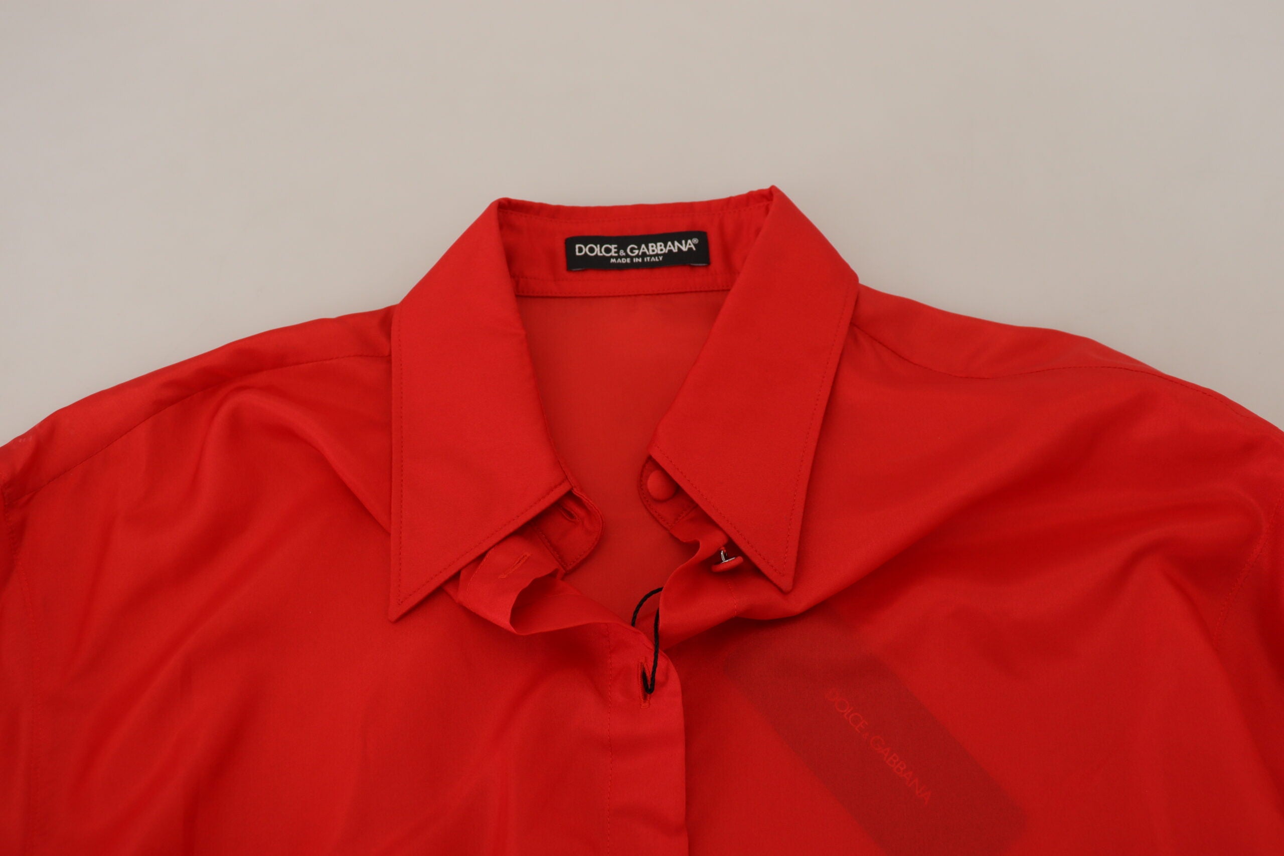 Dolce & Gabbana Rotes Seidenkleidhemd mit Kragen und langen Ärmeln