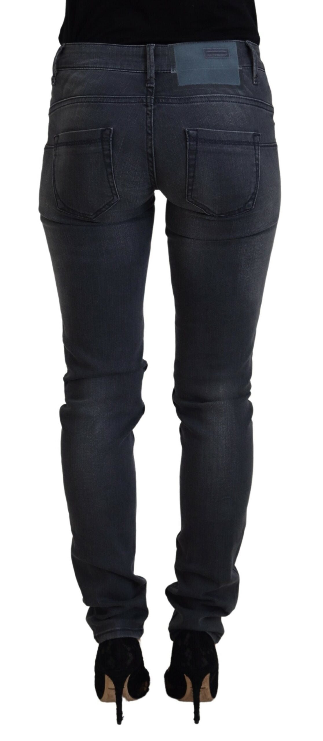 Acht graue Baumwoll-Skinny-Low-Waist-Damen-Jeans