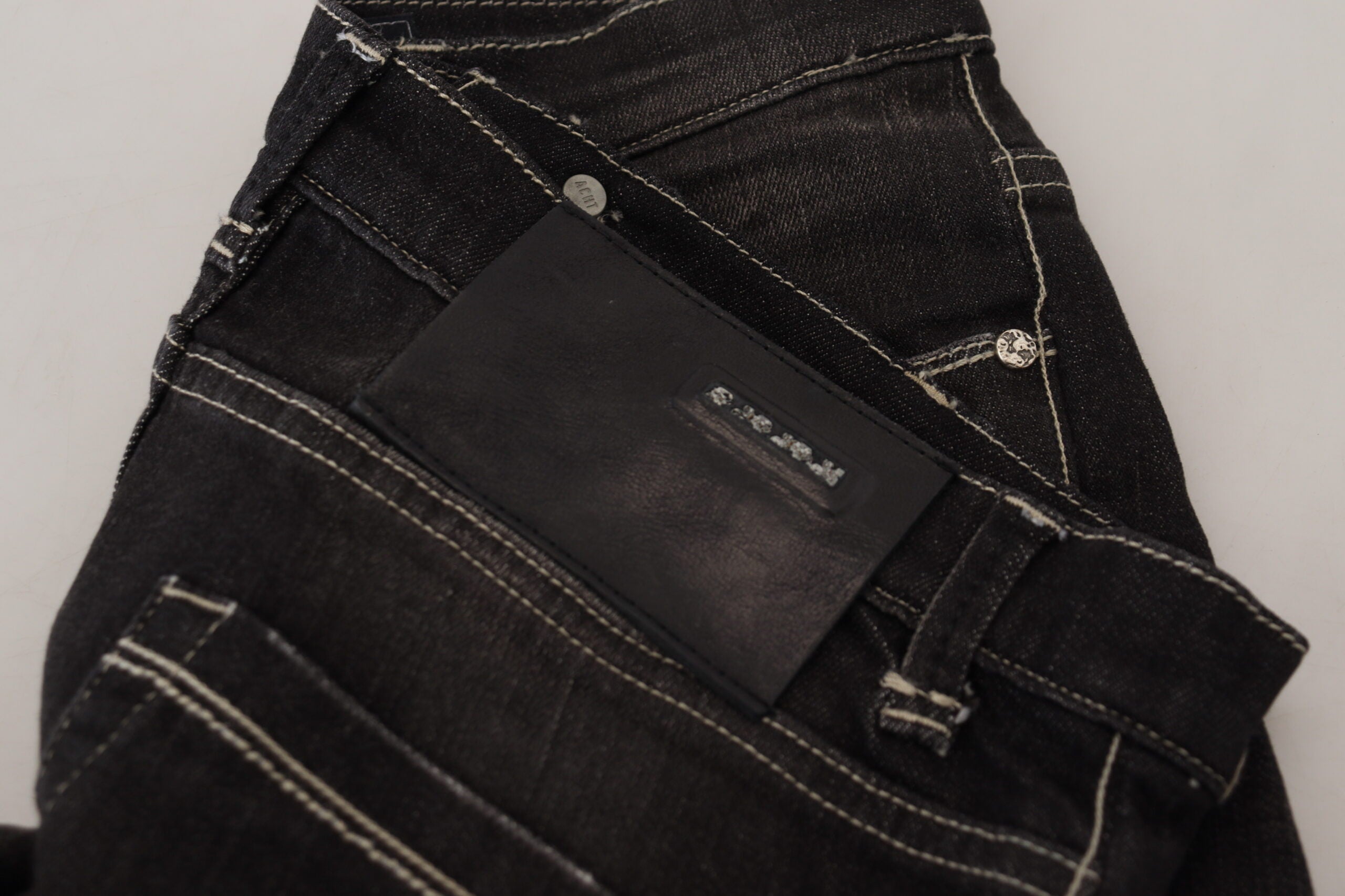 Acht Black Washed Mid Waist Tapered Damen Casual Jeans
