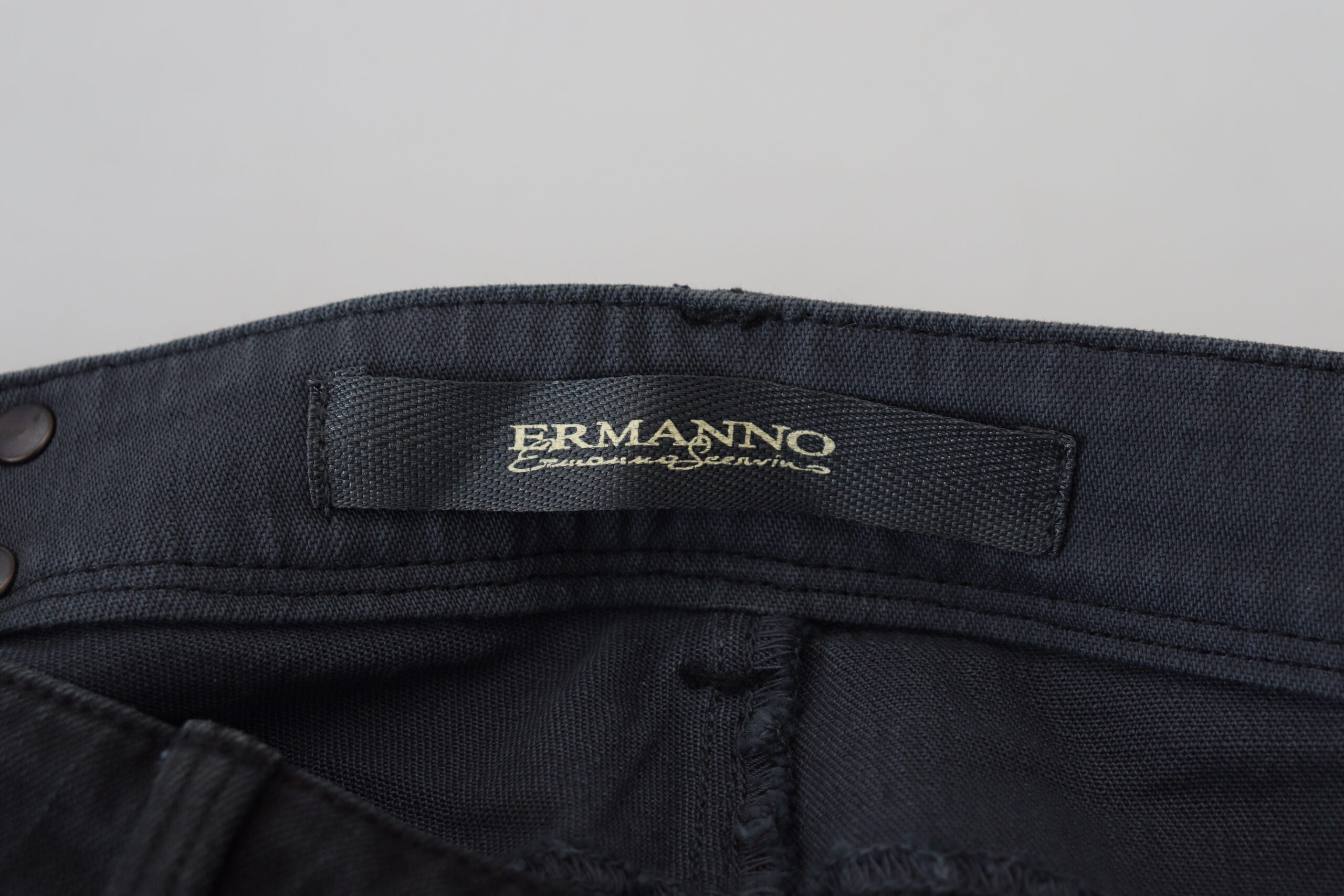 Ermanno Scervino Schwarze Baumwoll-Slim-Fit-Damenjeans