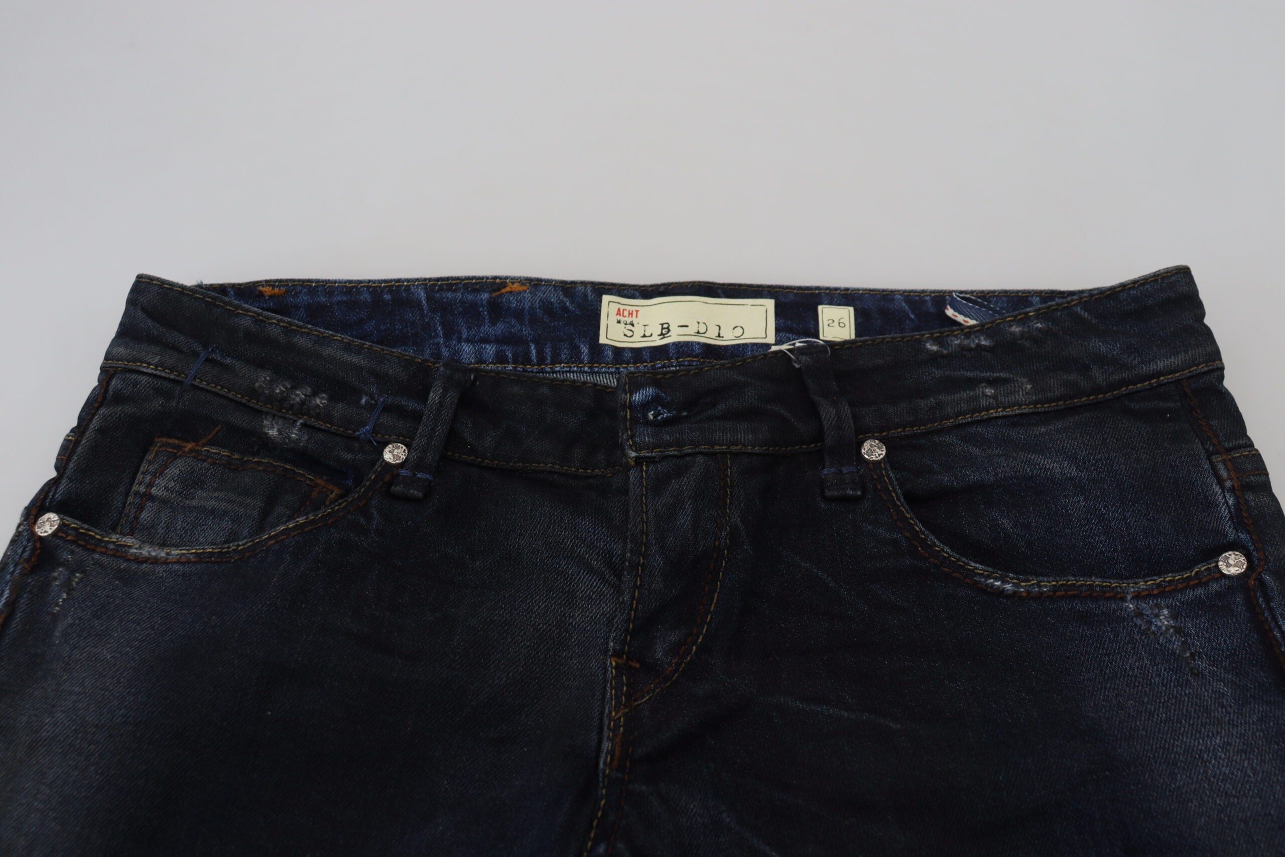 Acht blaue tief sitzende schmale Damen-Jeans aus Denim