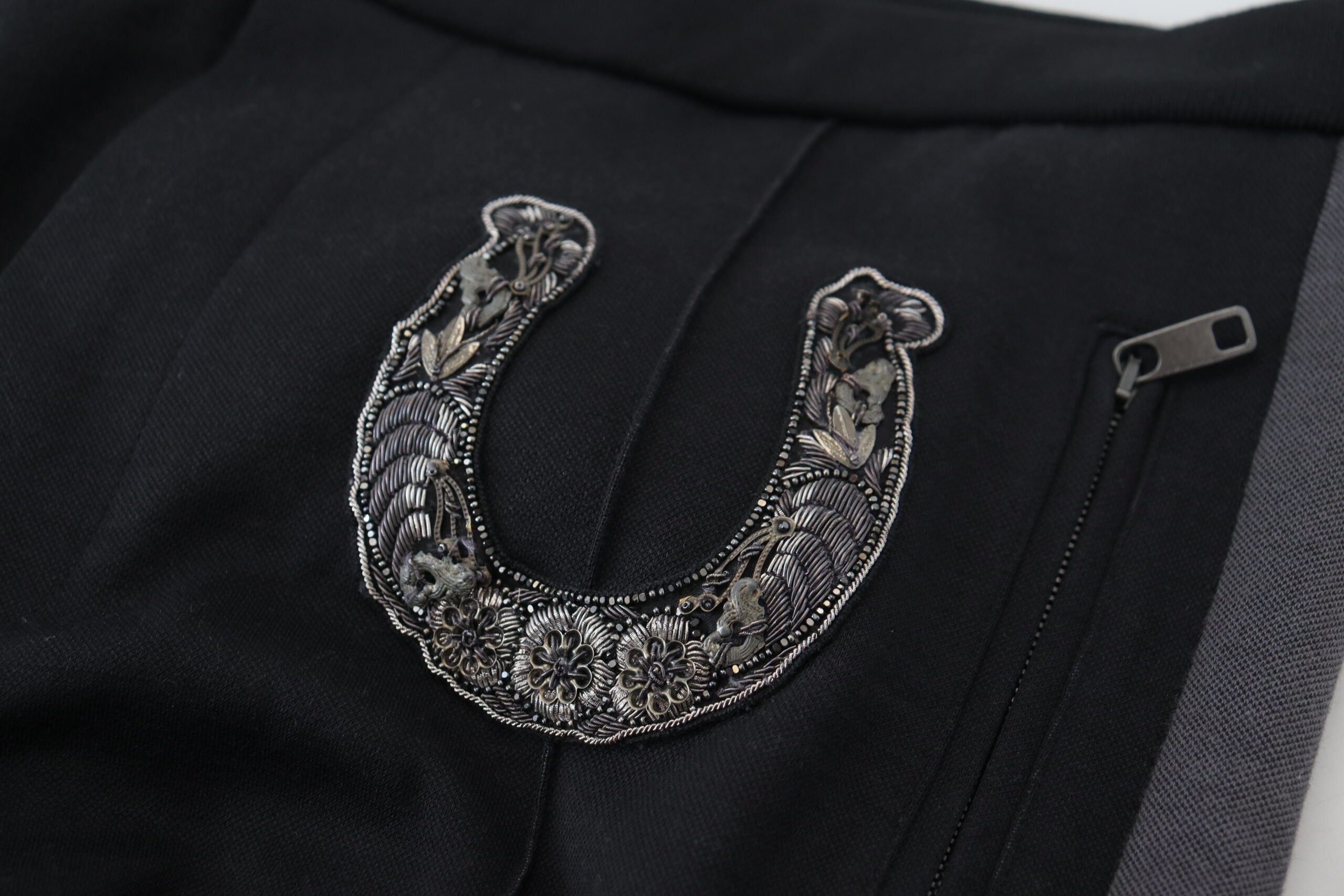 Dolce & Gabbana Schwarze Jogginghose aus Wolle mit Hufeisenmotiv