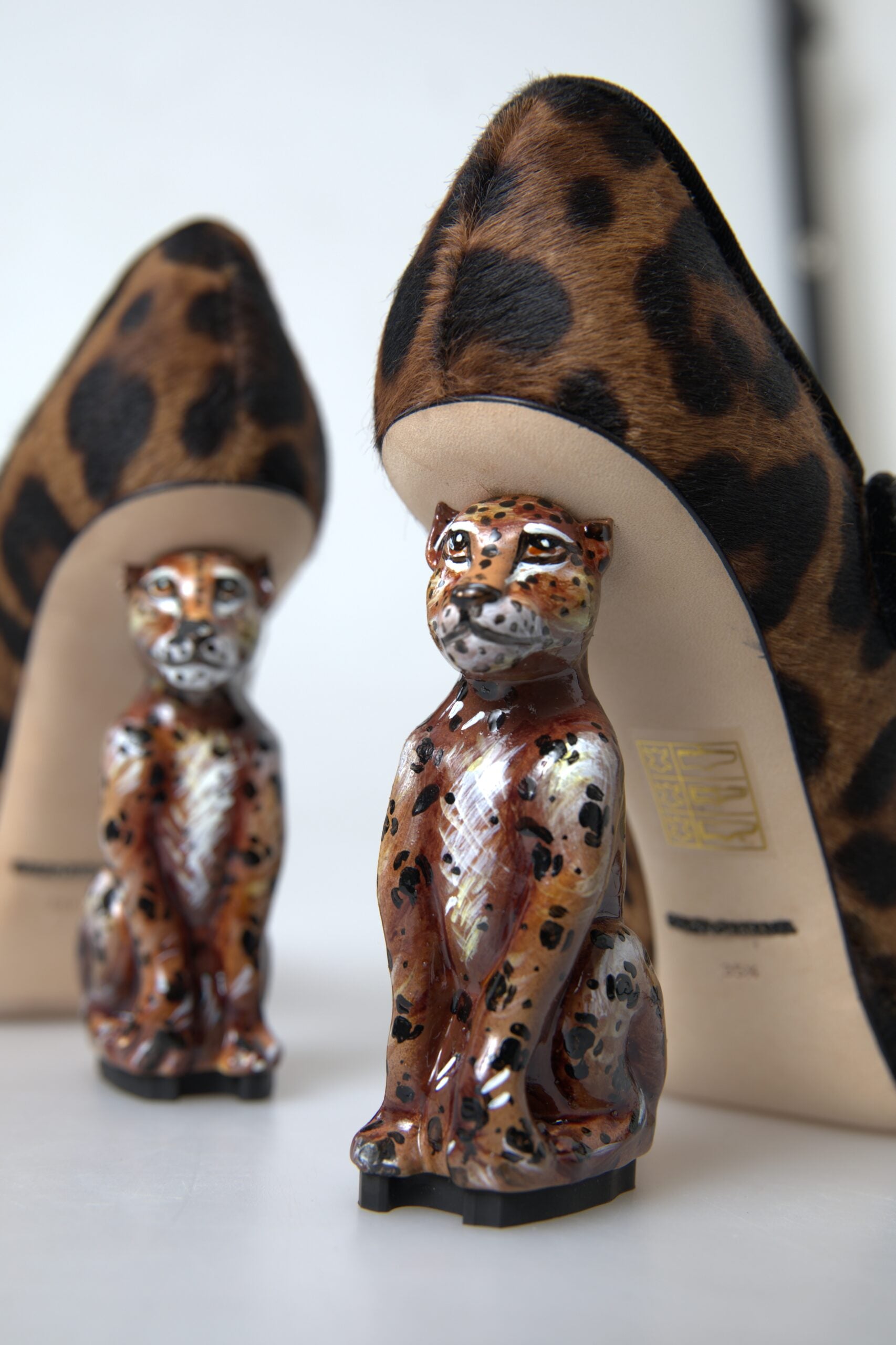 Dolce & Gabbana Schwarze Braune Kalbsleder Leopardenabsatz Mary Jane Pumps
