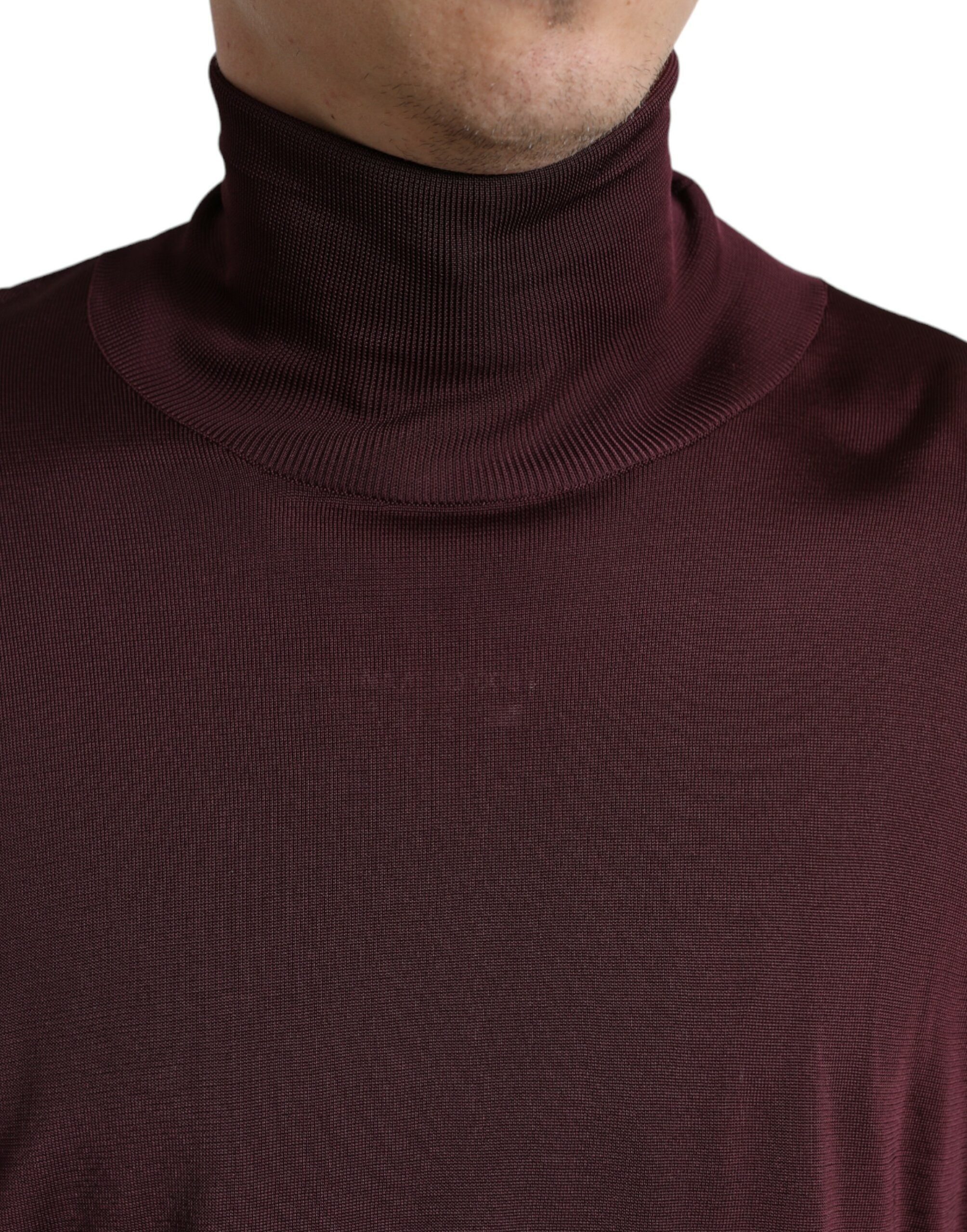 Dolce & Gabbana Burgundfarbener Rollkragenpullover aus Viskose