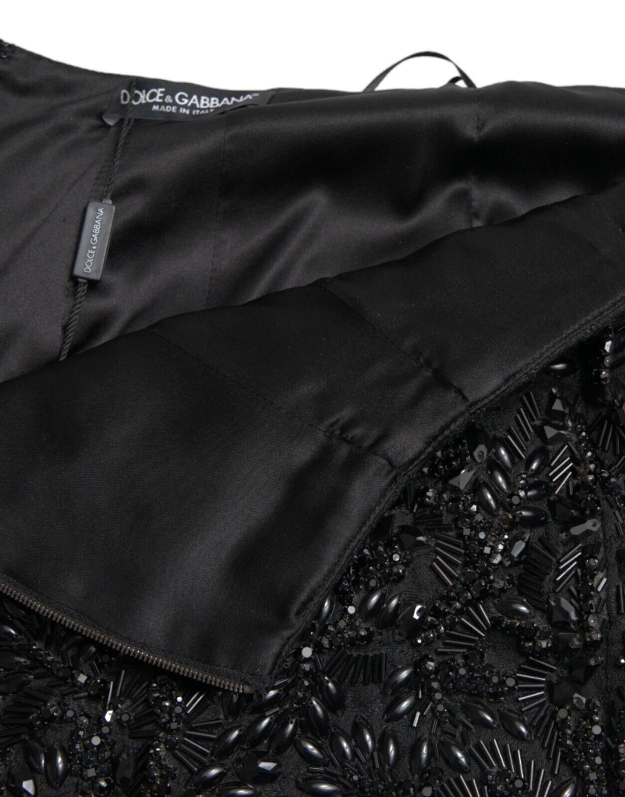 Dolce & Gabbana Schwarzer Kristall Handgefertigter Bleistiftrock (Knielang)