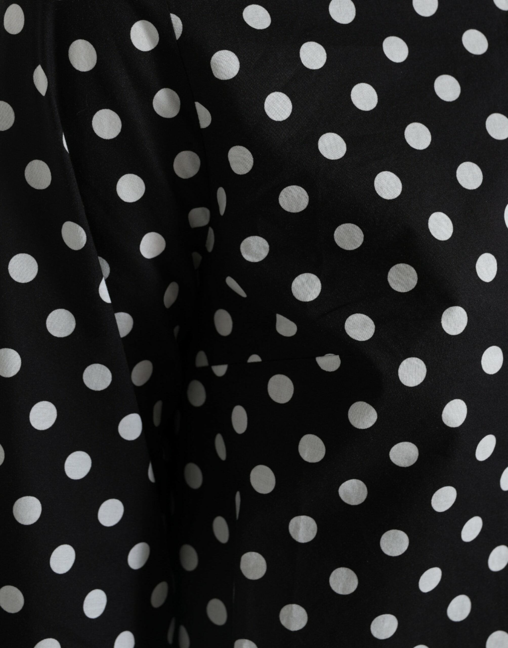 Dolce & Gabbana Schwarz Weiß Gepunktetes Nylon-Mini-Schlauchkleid