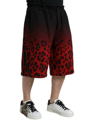 Dolce & Gabbana Rode Katoenen Bermudashort met Luipaardprint
