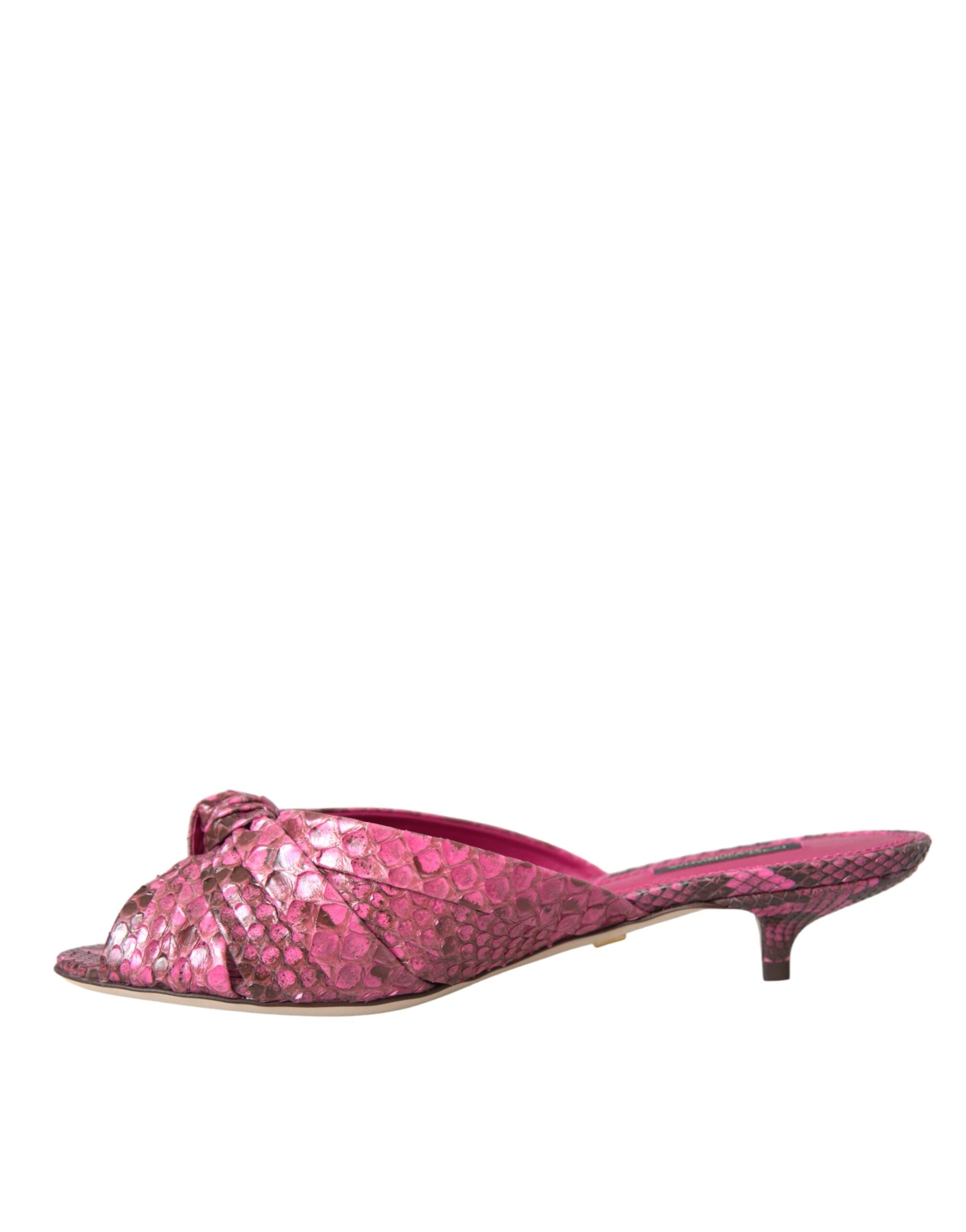 Dolce & Gabbana Pinke Kitten-Heel-Pantoletten aus exotischem Leder