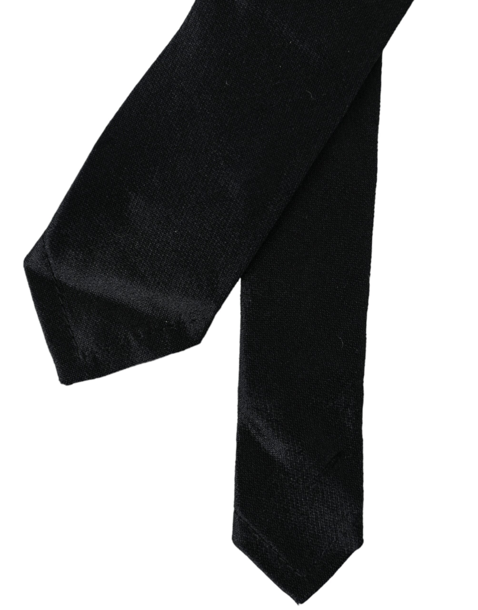 Dolce & Gabbana Schwarze, einfarbige Krawatte aus 100 % Seide zum Binden