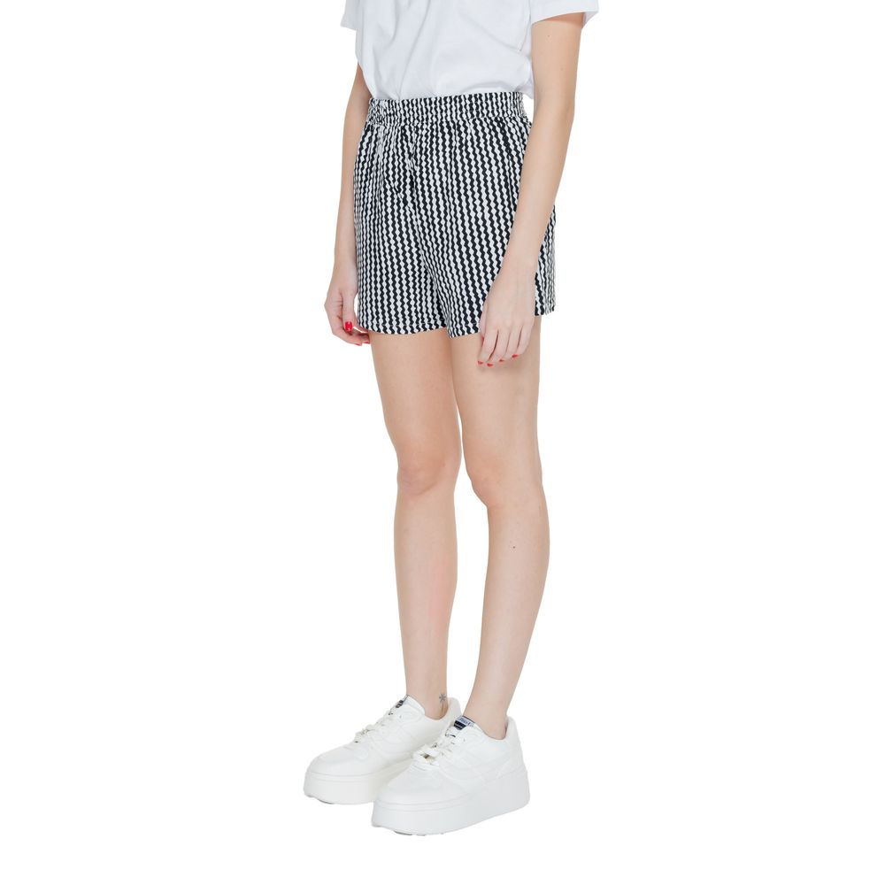 Alleen zwarte viscose shorts