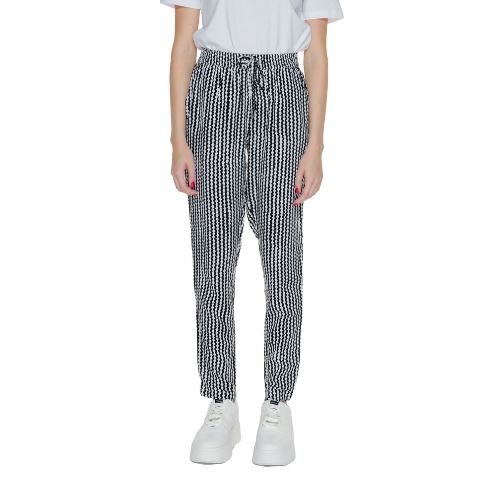 Nur schwarze Viskose-Freizeithose
