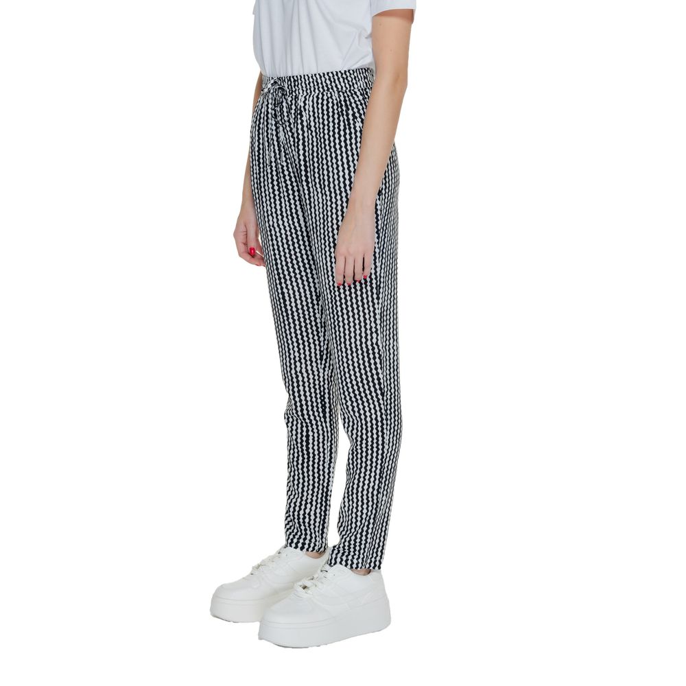 Nur schwarze Viskose-Freizeithose