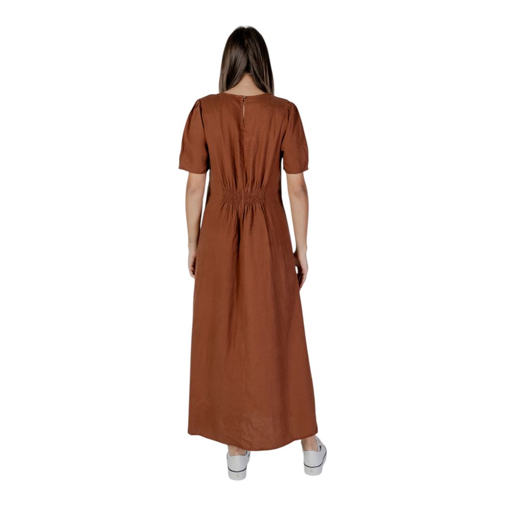 B.Young Leinen-Maxikleid in Braun