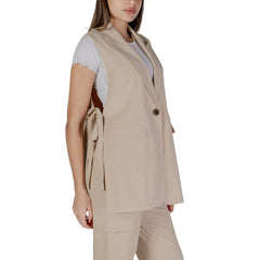 B.Young Beige Weste aus Polyester