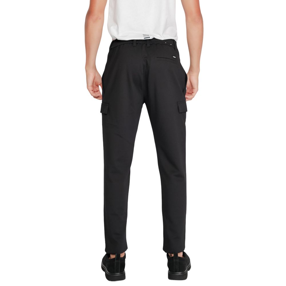 Calvin Klein Schwarze Jogginghose aus recyceltem Polyester (Trainingshose)