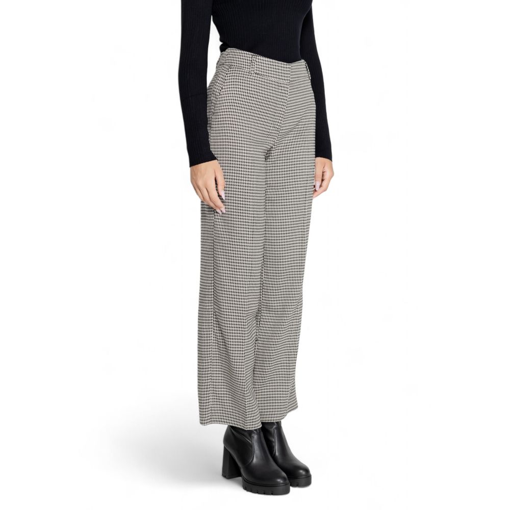 Nur schwarze Polyester Schlaghosen