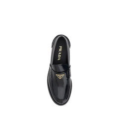 Prada Loafer aus schwarzem Leder mit Logo