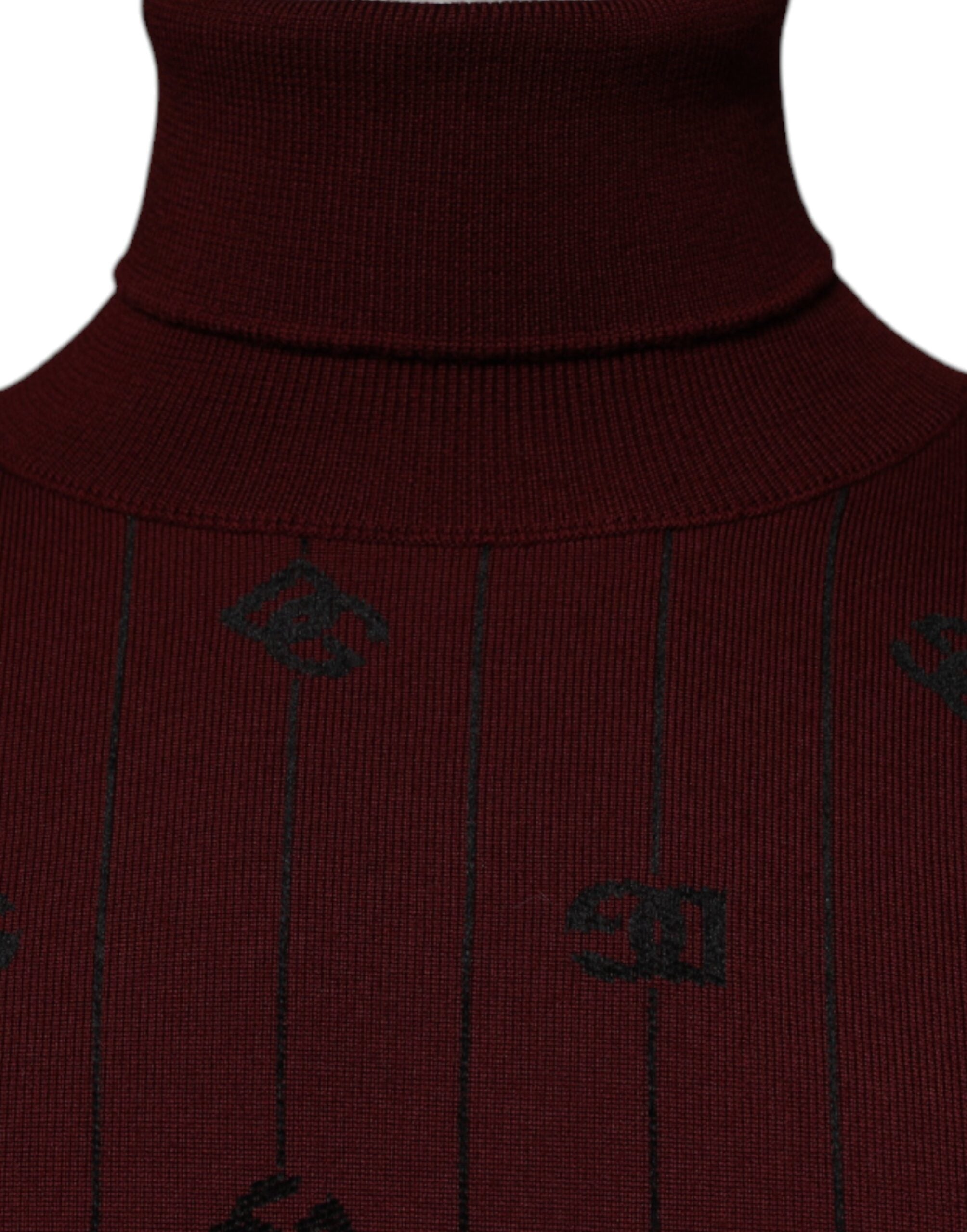 Dolce & Gabbana bordeauxroter Monogramm Rollkragenpullover