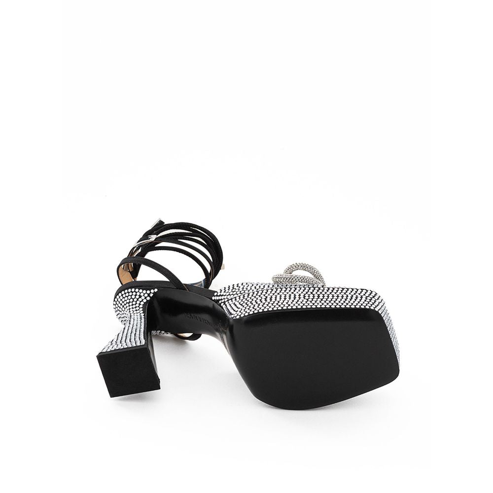 MACH & MACH Sandaletten aus schwarzem Leder mit Stilettoabsatz