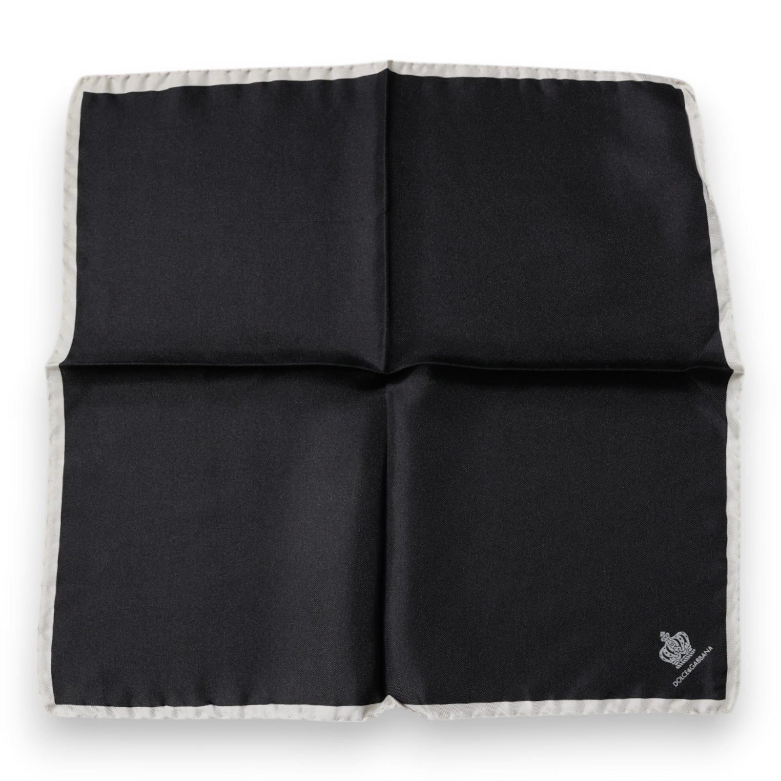 Dolce &amp; Gabbana – Quadratischer Taschentuchschal mit schwarzem Kronenlogo
