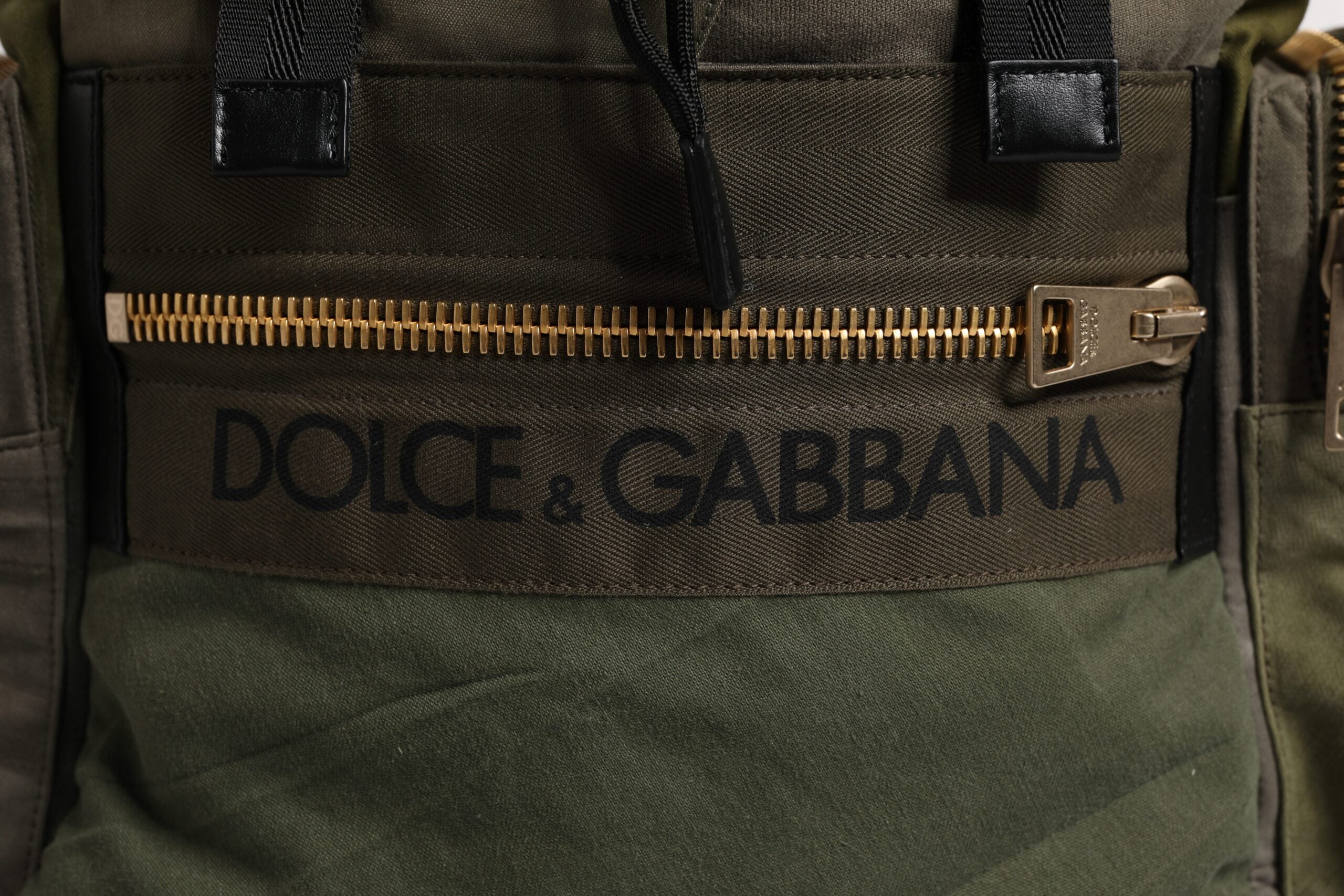 Dolce & Gabbana Militärgrüner Patchwork Reise-Rucksack