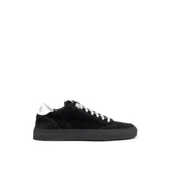 P448 Schwarze Sneaker aus Wildleder