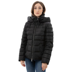 Schwarze Polyamid-Shell-Jacke hinzufügen
