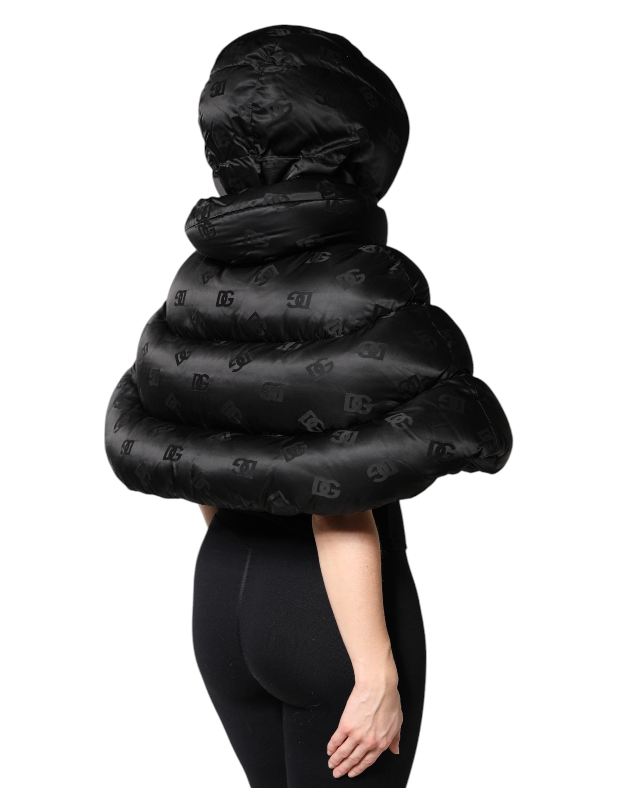Dolce & Gabbana Schwarze gepolsterte Puffer-Kapuzenjacke mit durchgehendem Reißverschluss, kurz geschnitten