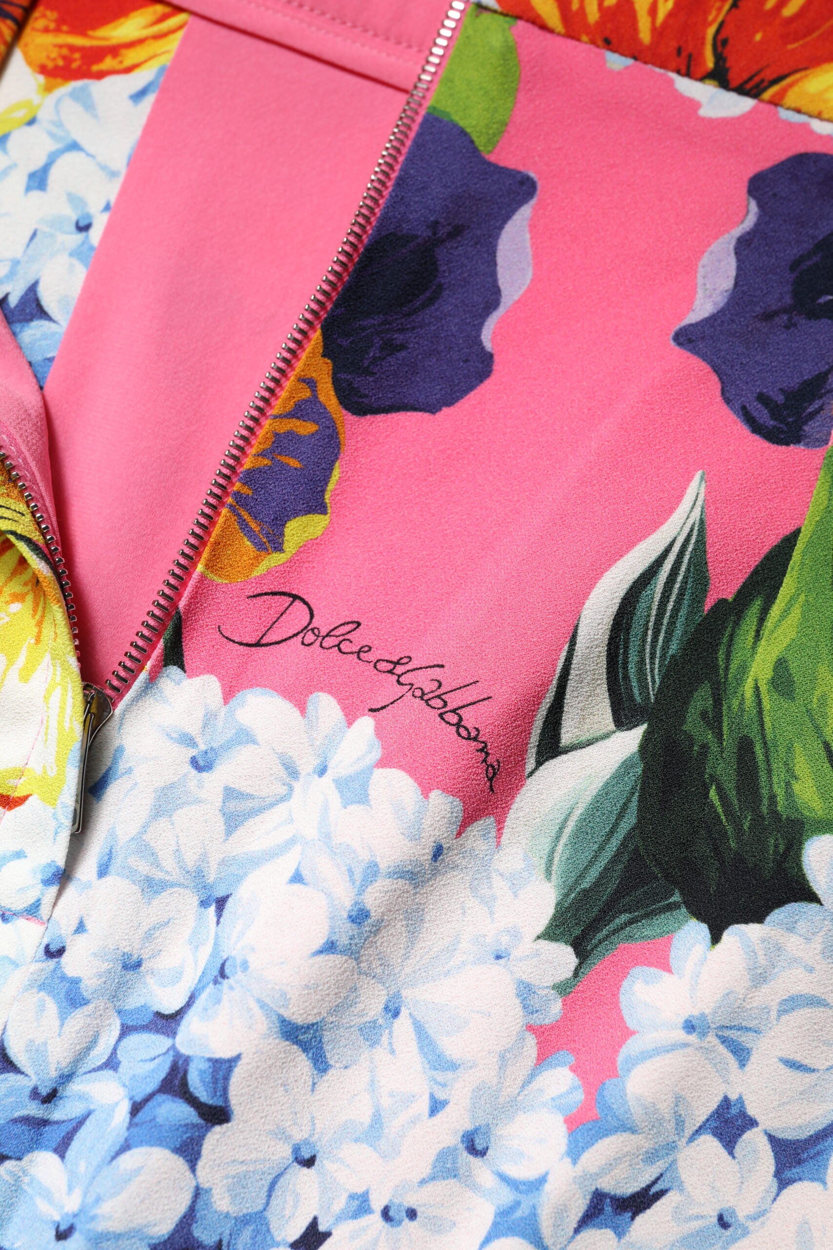 Dolce & Gabbana Mehrfarbiger Midi-Rock mit hohem Bund und Blumenmuster