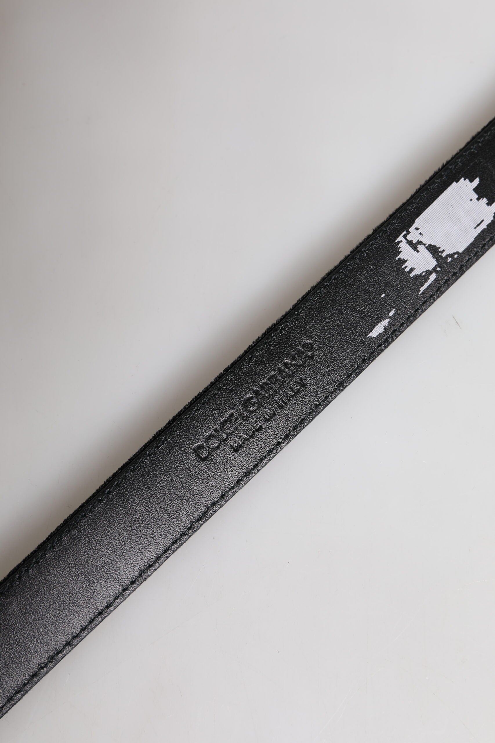 Dolce & Gabbana Schwarzer Ledergürtel mit Metallschnalle