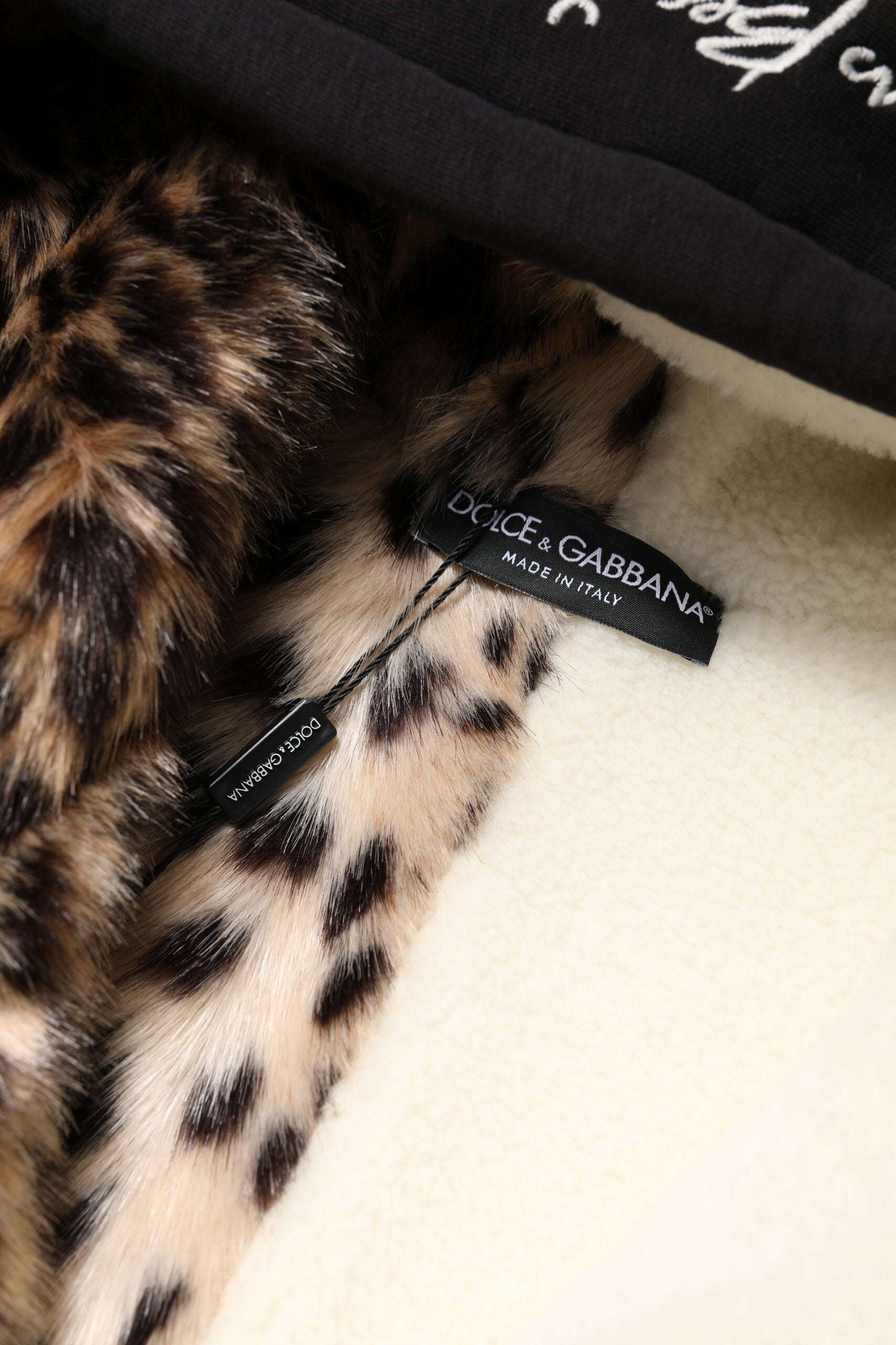 Dolce & Gabbana Zwart Geborduurd Full Zip Jack Met Capuchon