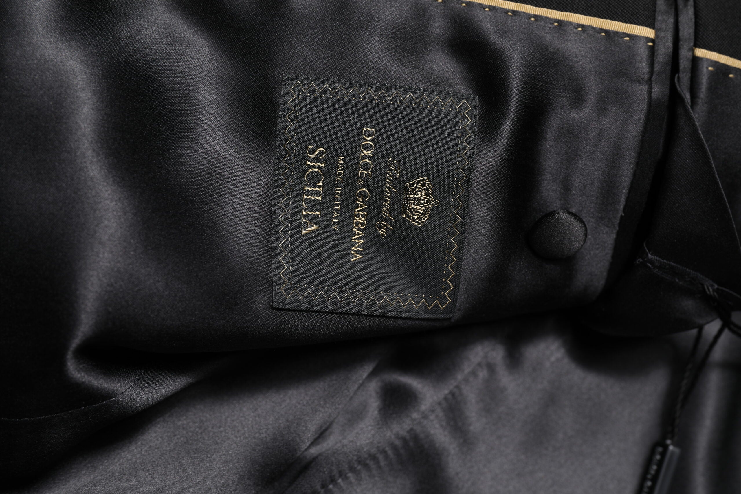 Dolce & Gabbana Schwarzer SICILIA Mantelblazer mit Kristallverzierung