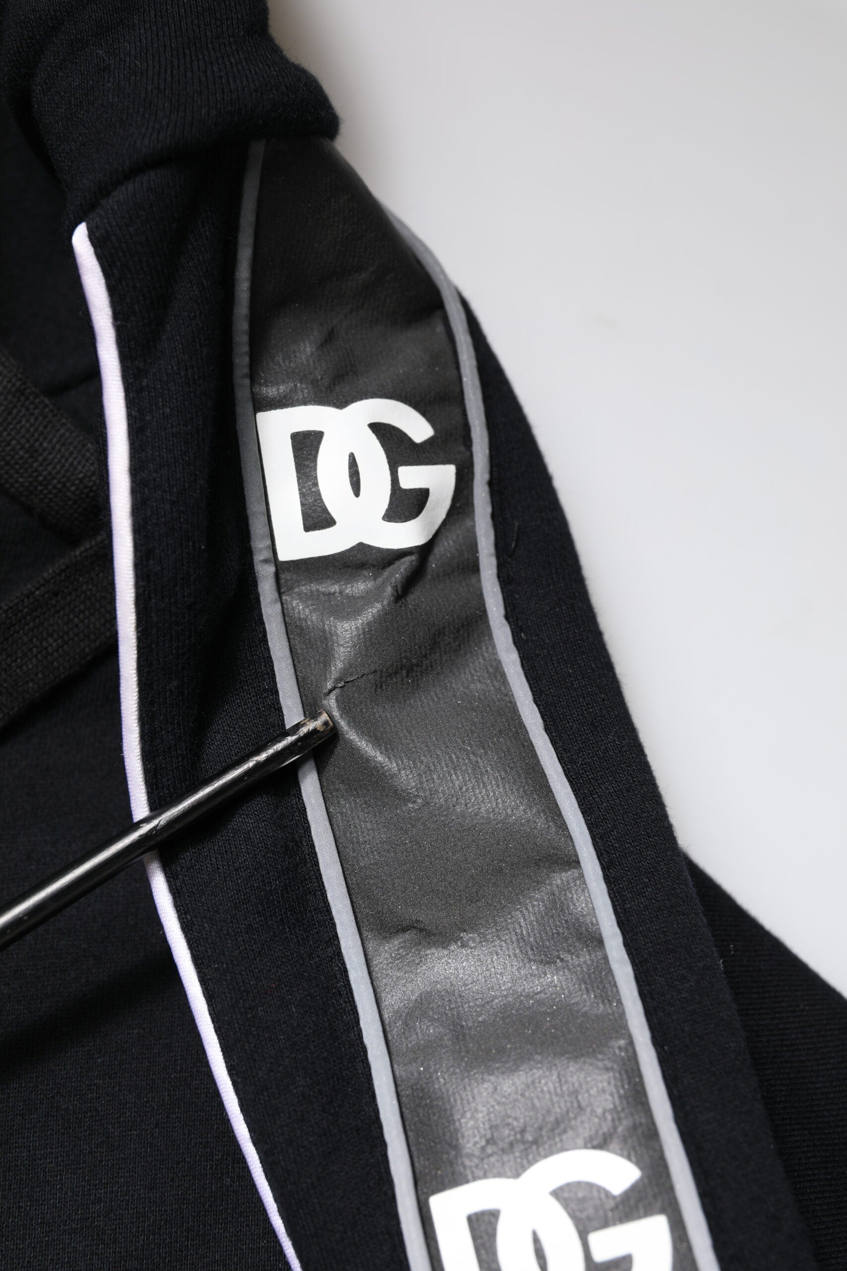 Dolce & Gabbana Schwarzer Kapuzenpullover aus Baumwolle mit Logo