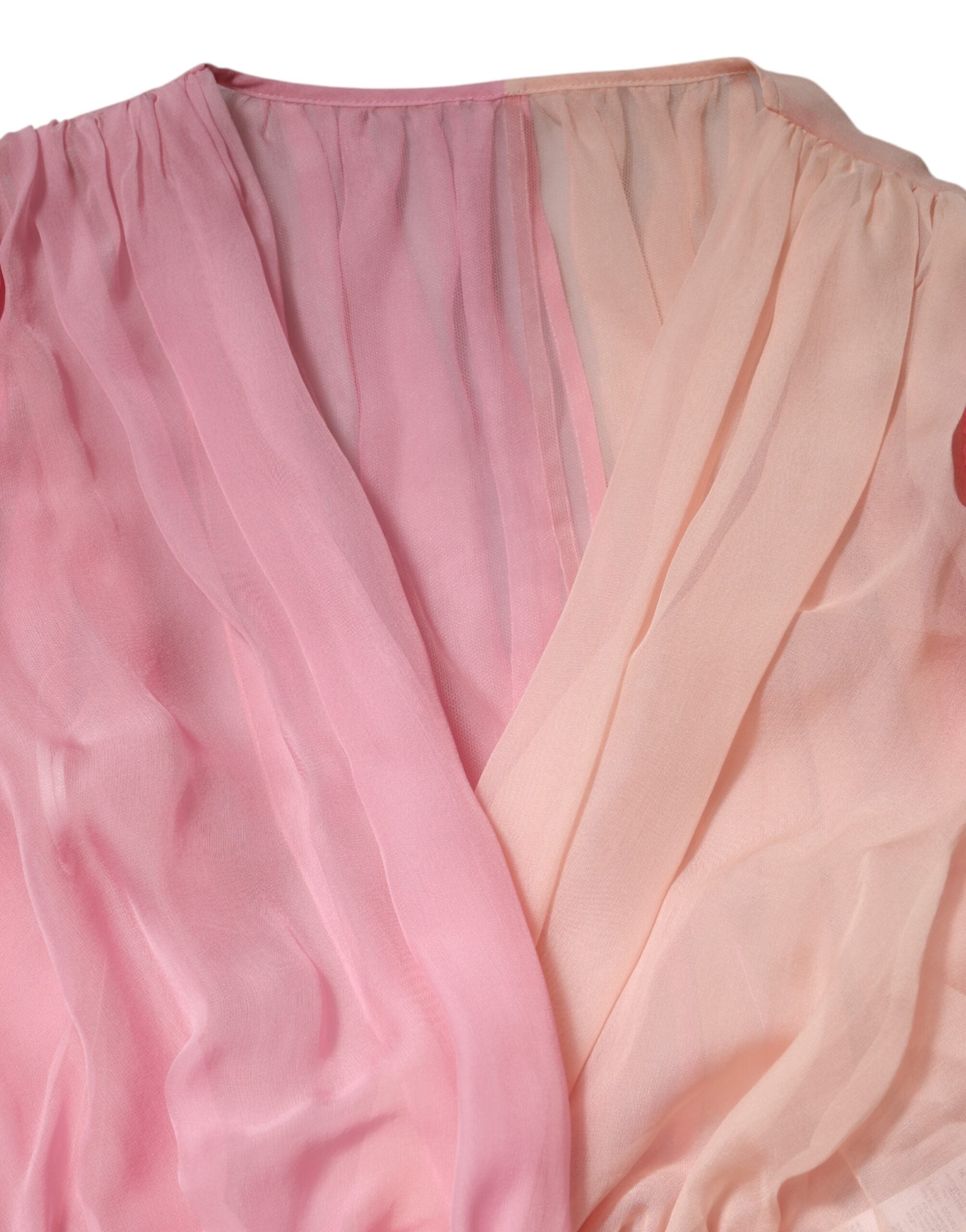 Dolce & Gabbana Pinke Bluse mit tiefem V-Ausschnitt und langen Ärmeln
