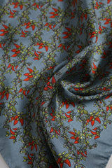 Dolce & Gabbana Grauer Chilis Seiden-Quadrat-Herrenfoulard