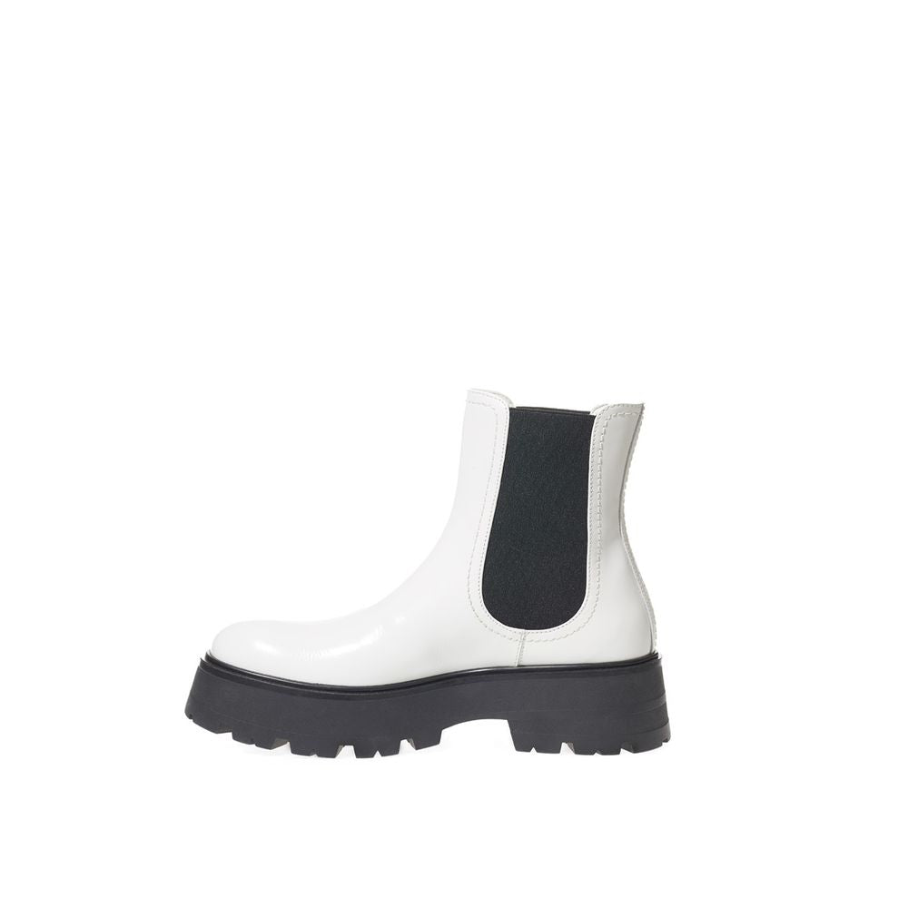 Alexander McQueen Chelsea Boots aus schwarzem und weißem Leder