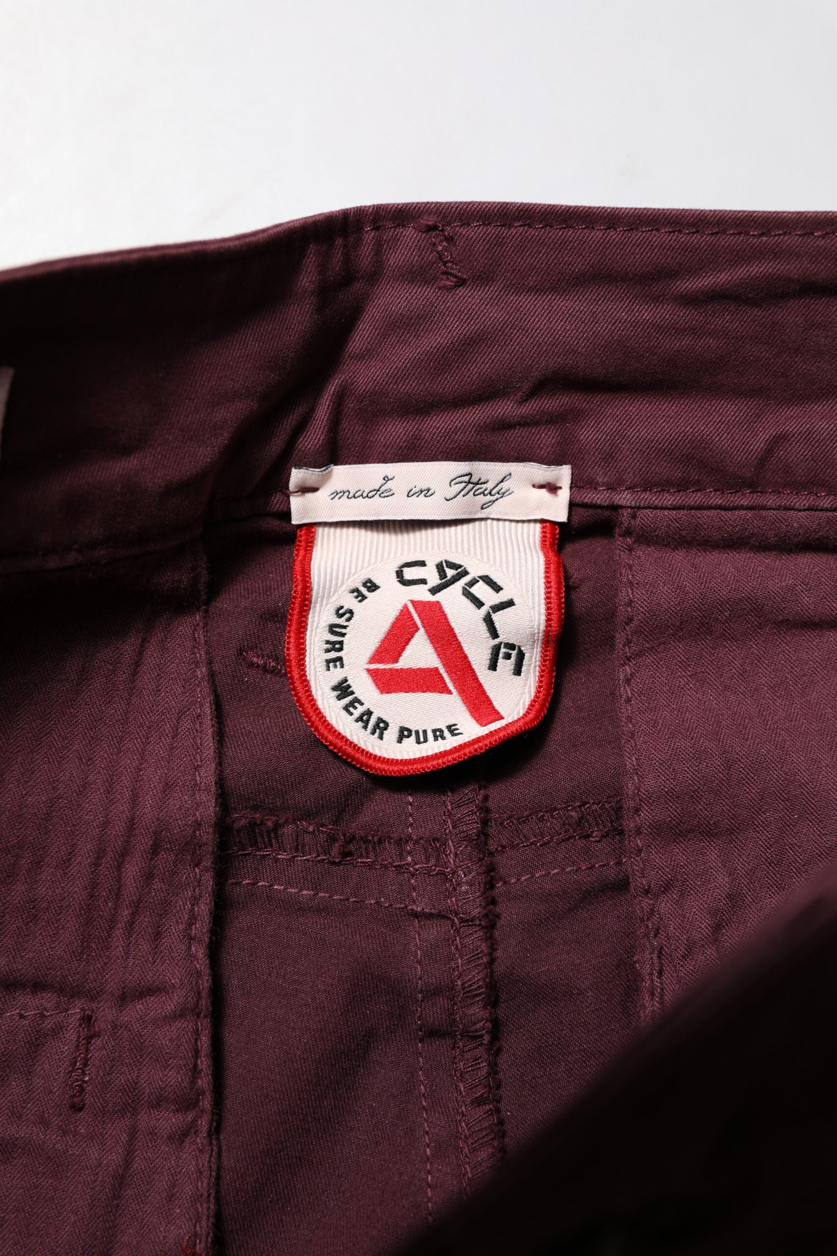 CYCLE Bordeauxrote Baumwoll-Stretch Skinny Fit Jeans für Herren
