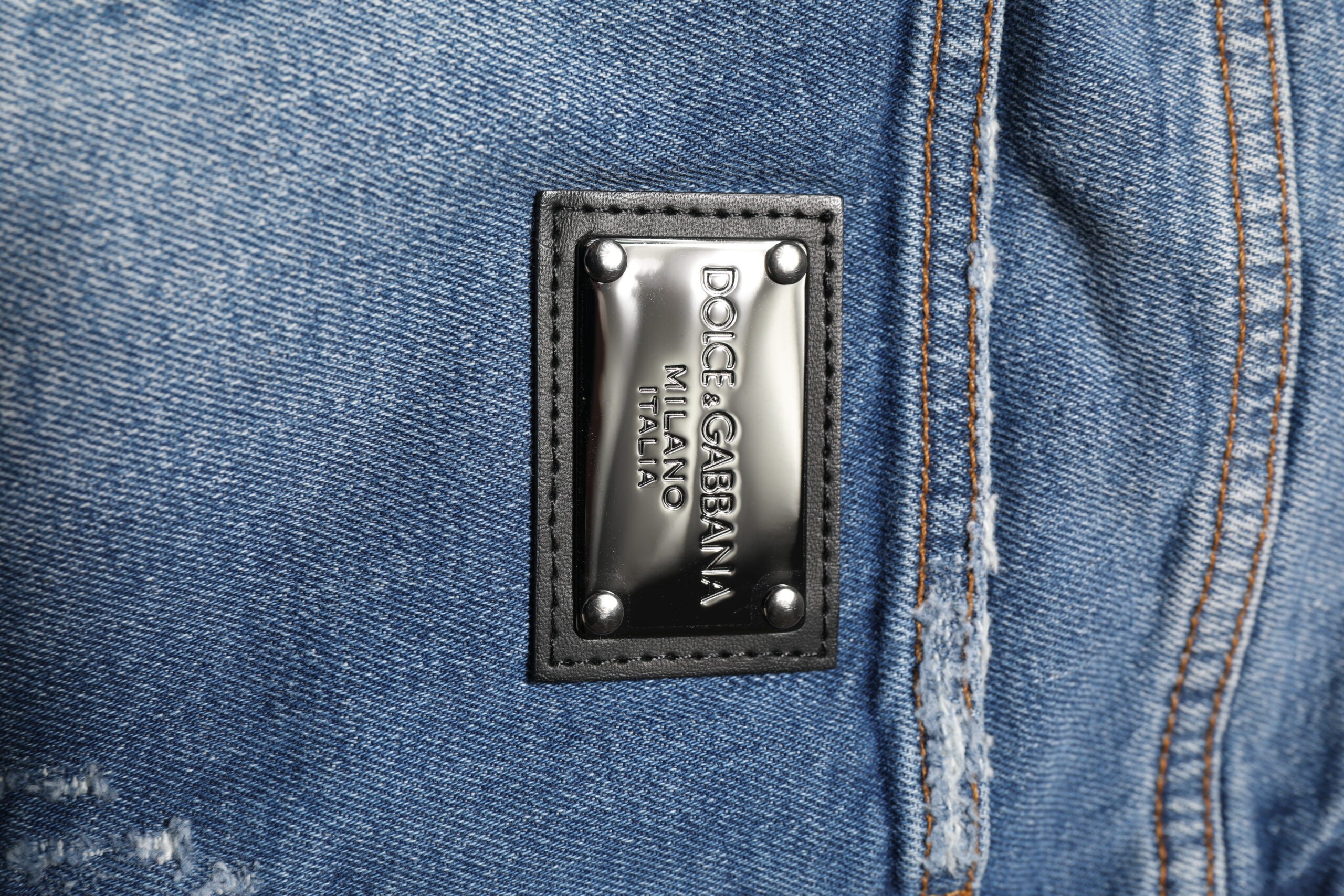 Dolce & Gabbana Blaue Jeans aus gewaschener Baumwolle mit Logo-Plakette