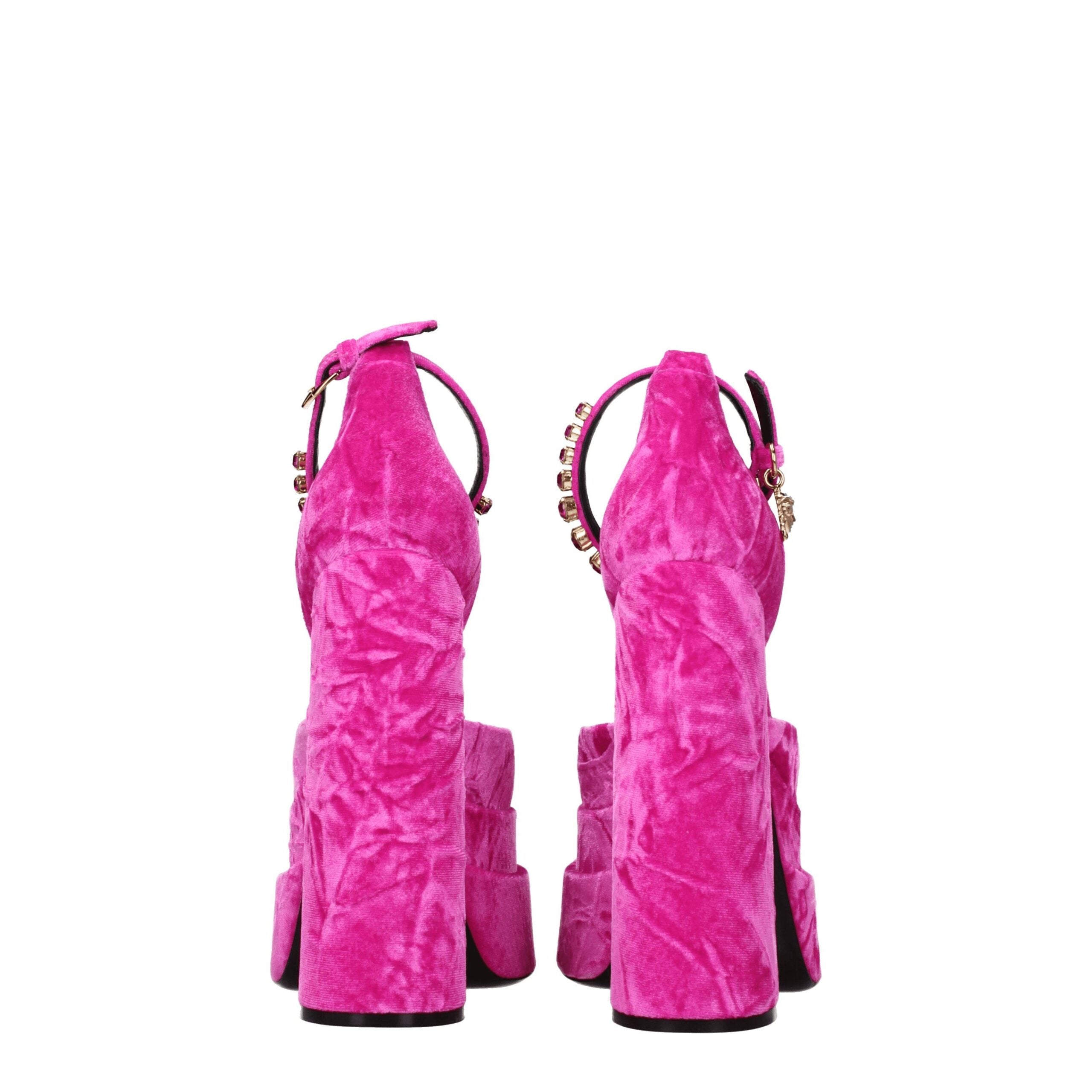 Versace Plateau-Sandalen aus pinkfarbenem Samt