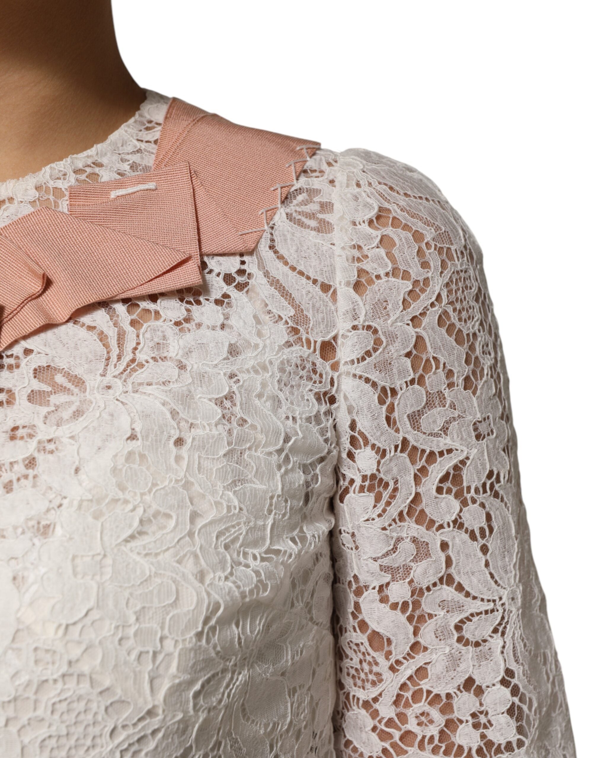 Dolce & Gabbana Weiße Bluse mit kurzen Ärmeln aus Blumen Spitze