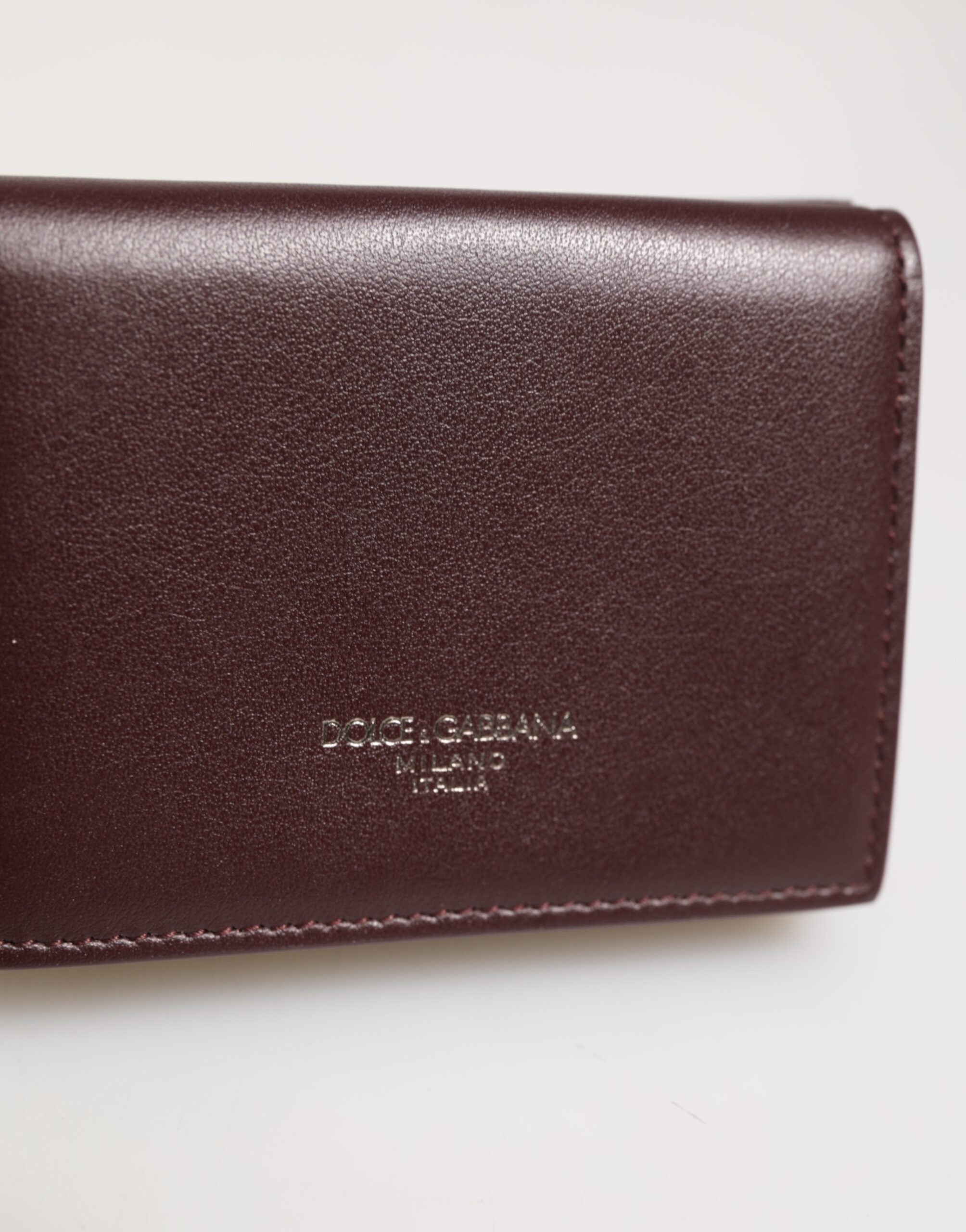 Dolce & Gabbana Dreifach-Kartenetui für Herren aus Leder mit geprägtem Logo, Dunkelbraun