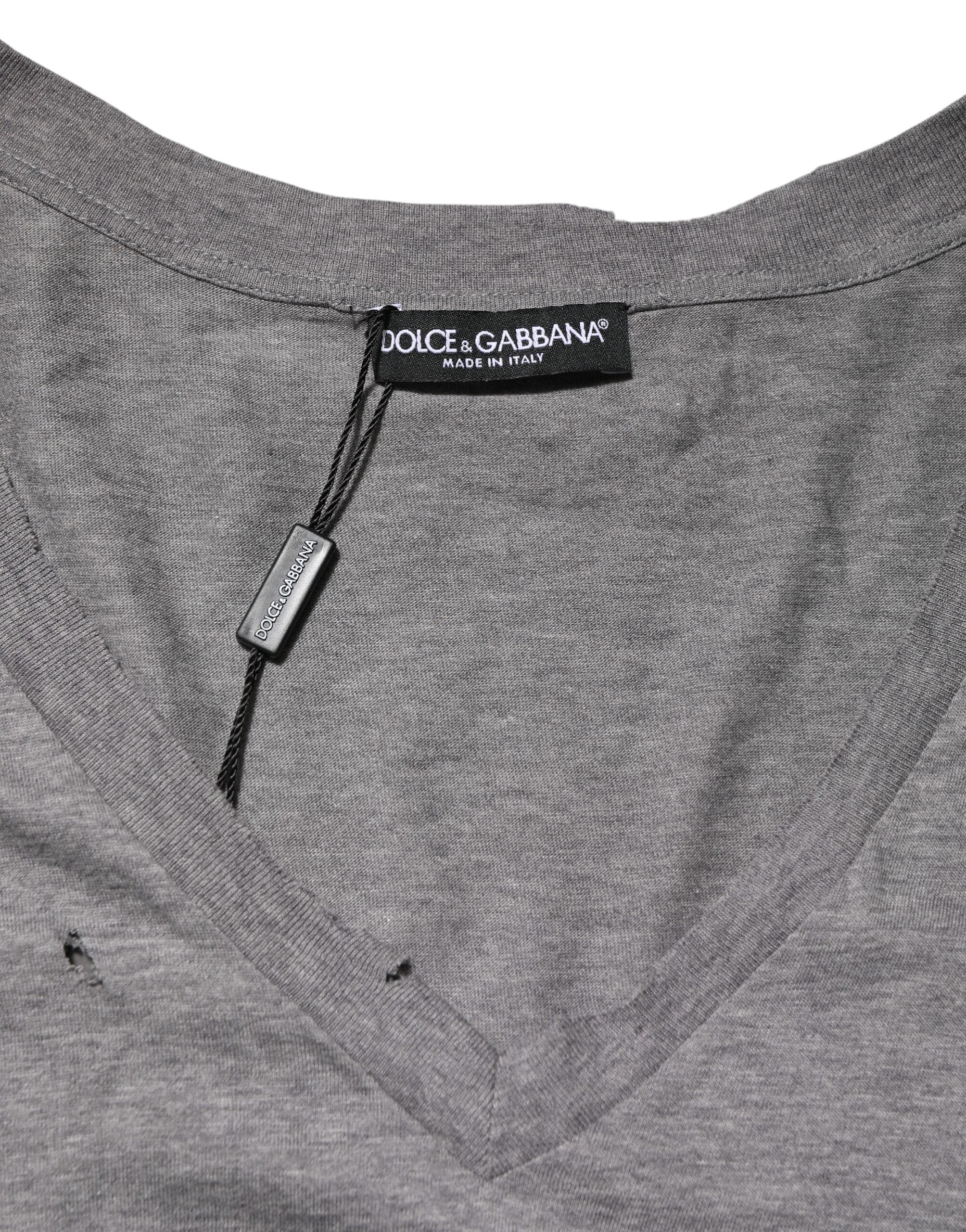 Dolce & Gabbana Graues Baumwoll T-Shirt für Herren mit zerfetztem Logo-Patch