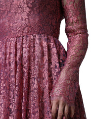 Dolce & Gabbana Rosa geblümtes Spitzen-Midi-Kleid mit langen Ärmeln