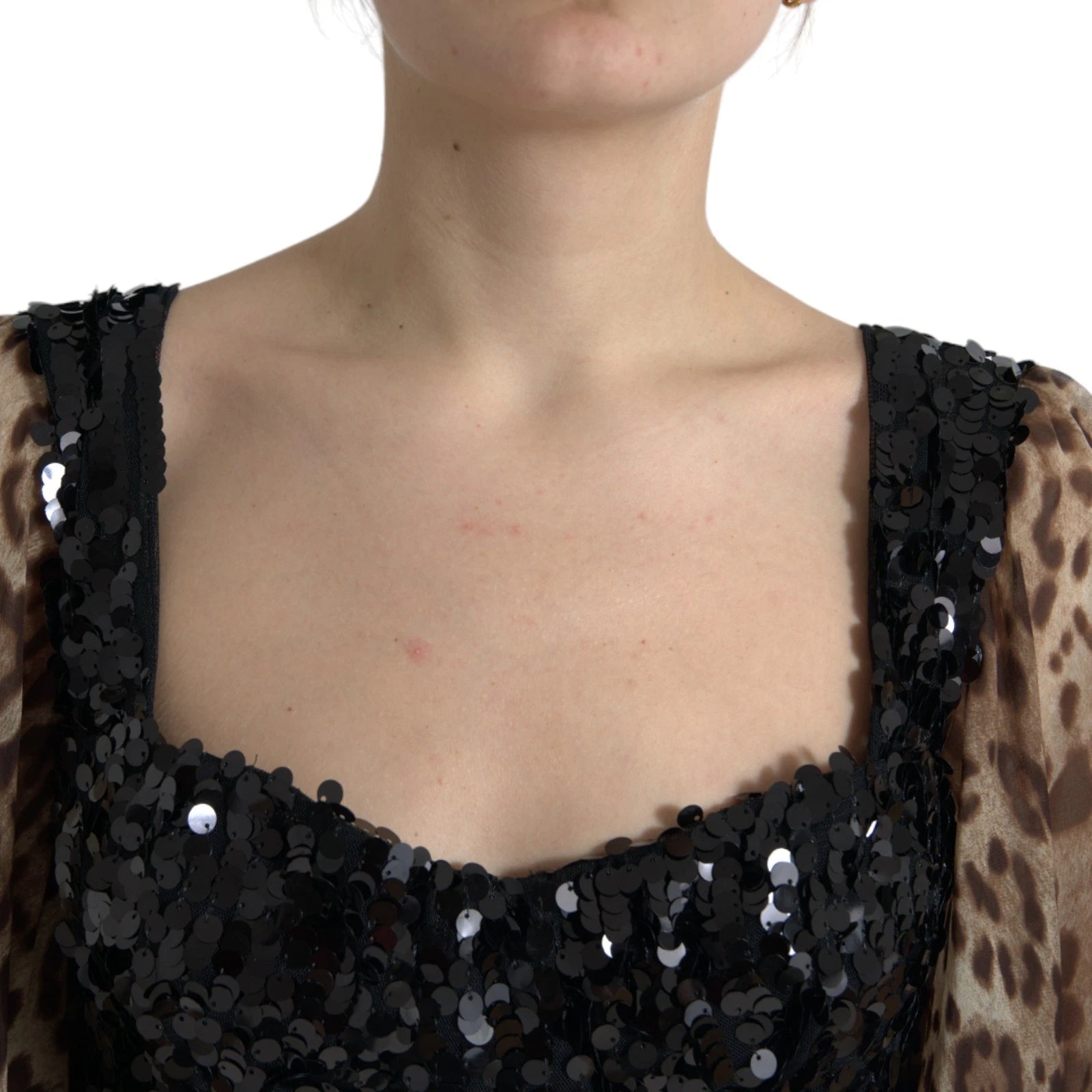 Dolce & Gabbana Maxikleid aus Seide mit Leopardenmuster, Pailletten und Rüschen