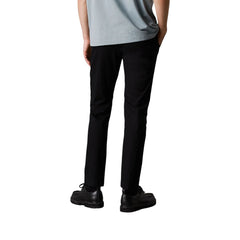 Calvin Klein Jeans Schwarze Chino-Hose aus recycelter Baumwolle